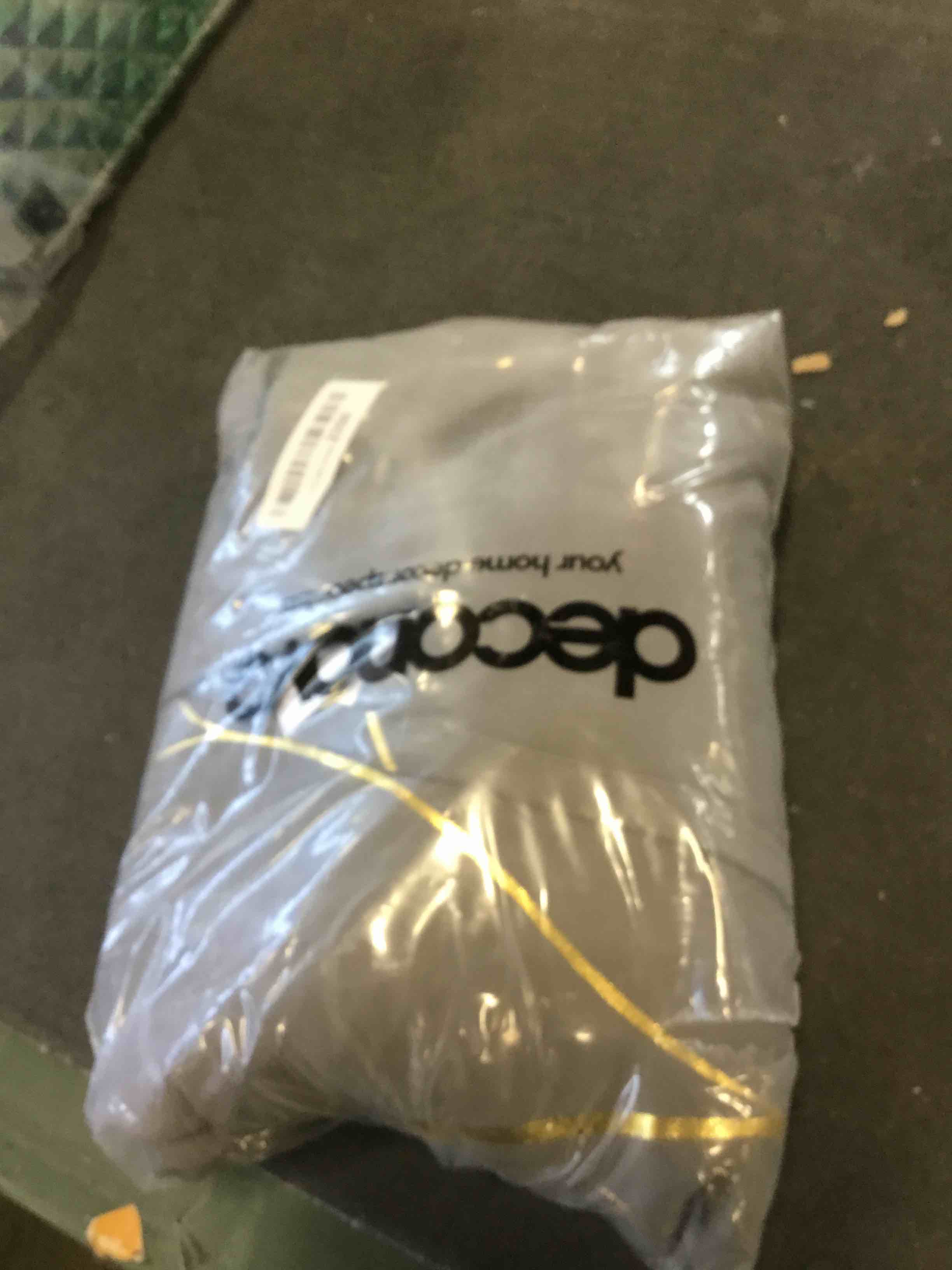 https://s3.amazonaws.com/lotting-images-prod/bidfta/ORG5701364_1714656027532.jpeg