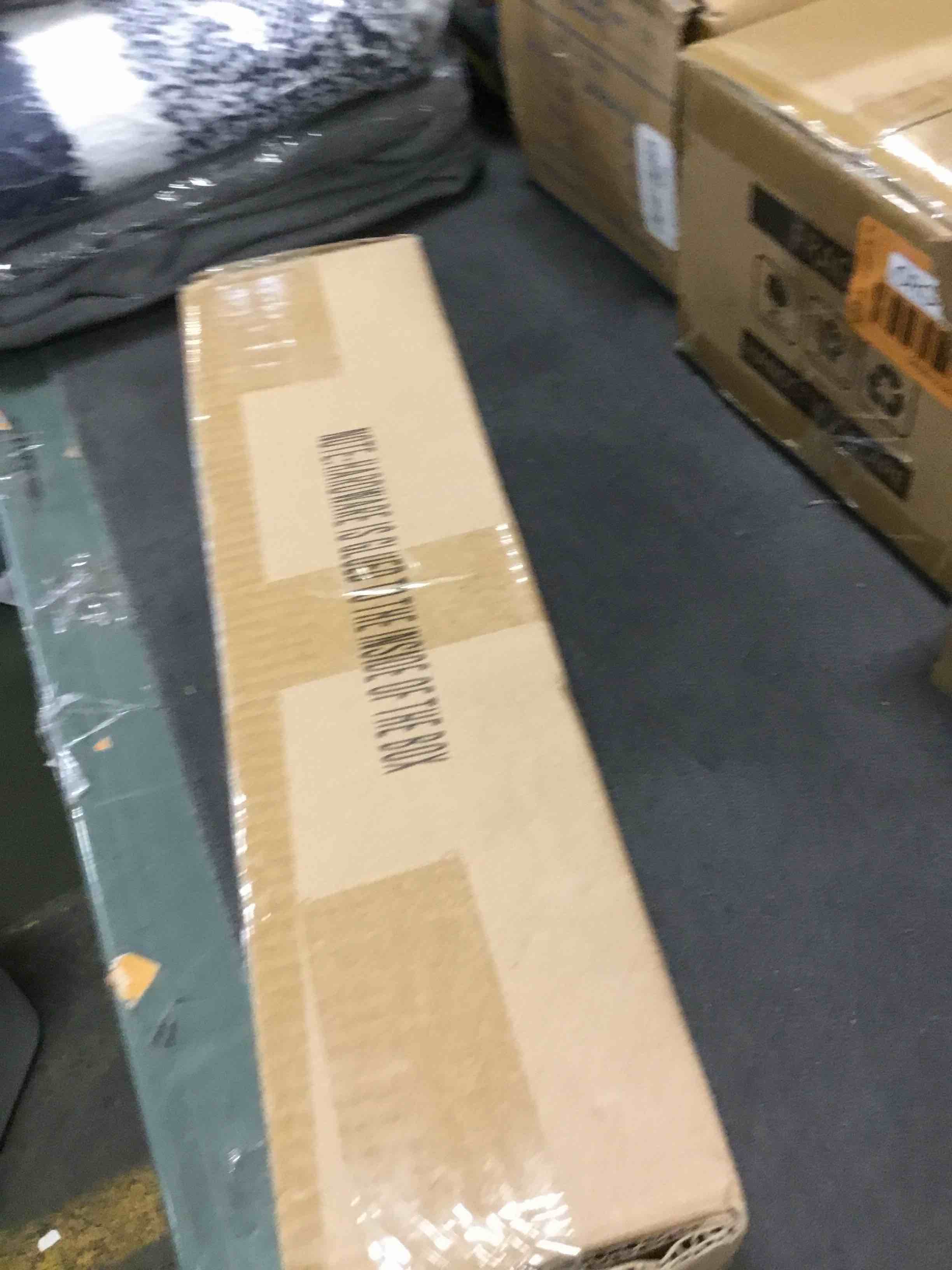 https://s3.amazonaws.com/lotting-images-prod/bidfta/ORG5701846_1714764649144.jpeg