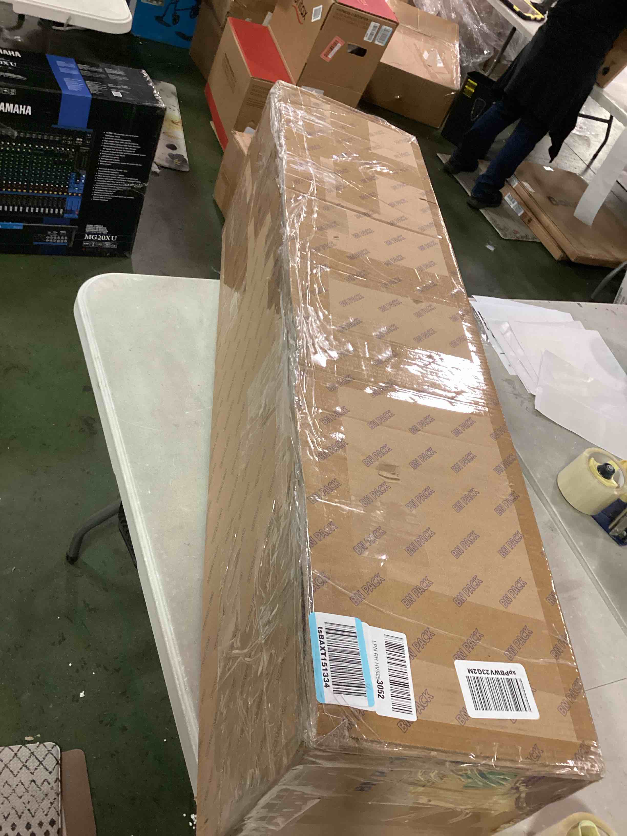 https://s3.amazonaws.com/lotting-images-prod/bidfta/ORG5702449_1715267075539.jpeg