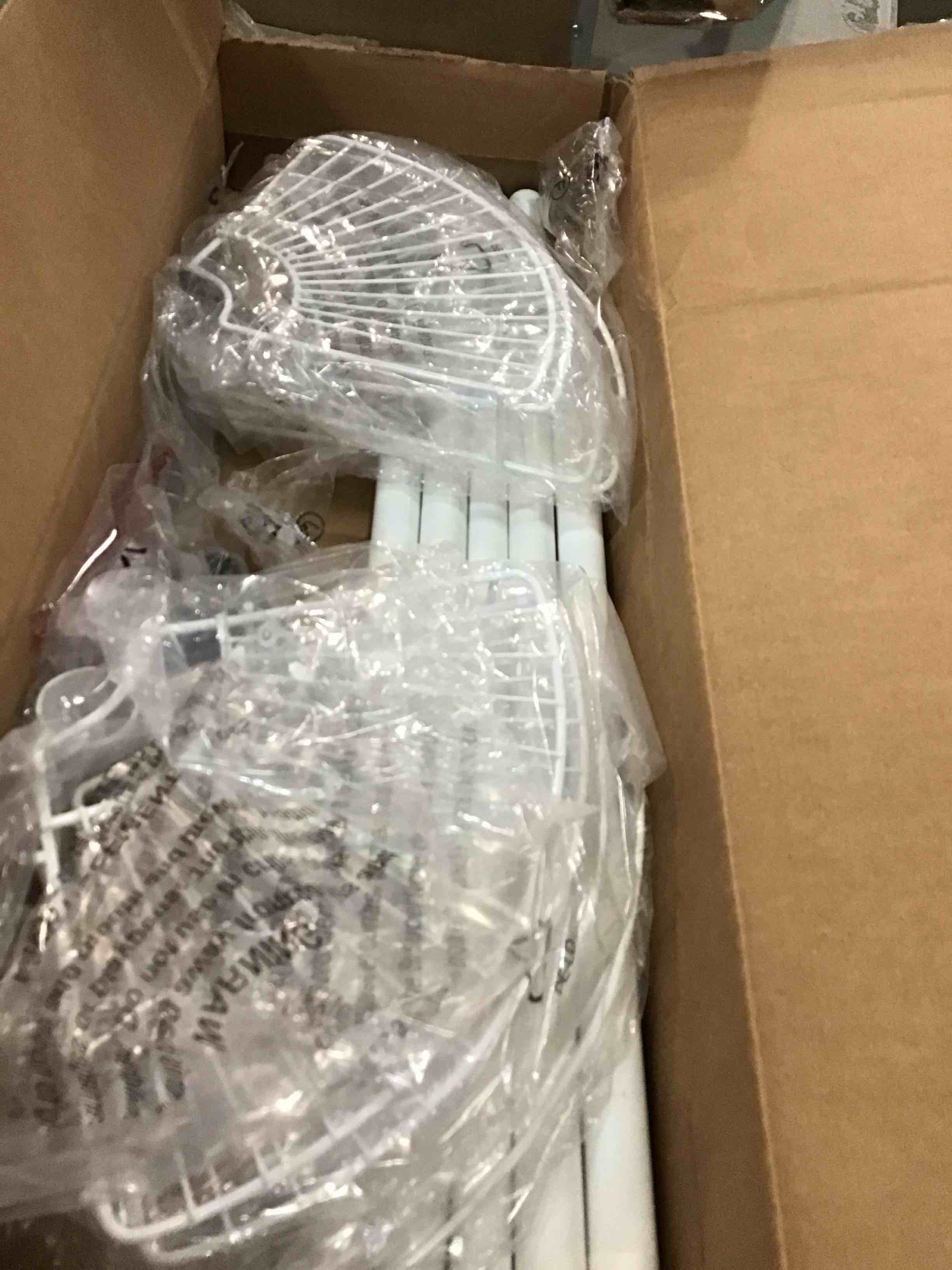 https://s3.amazonaws.com/lotting-images-prod/bidfta/ORG5703489_1714762379016.jpeg