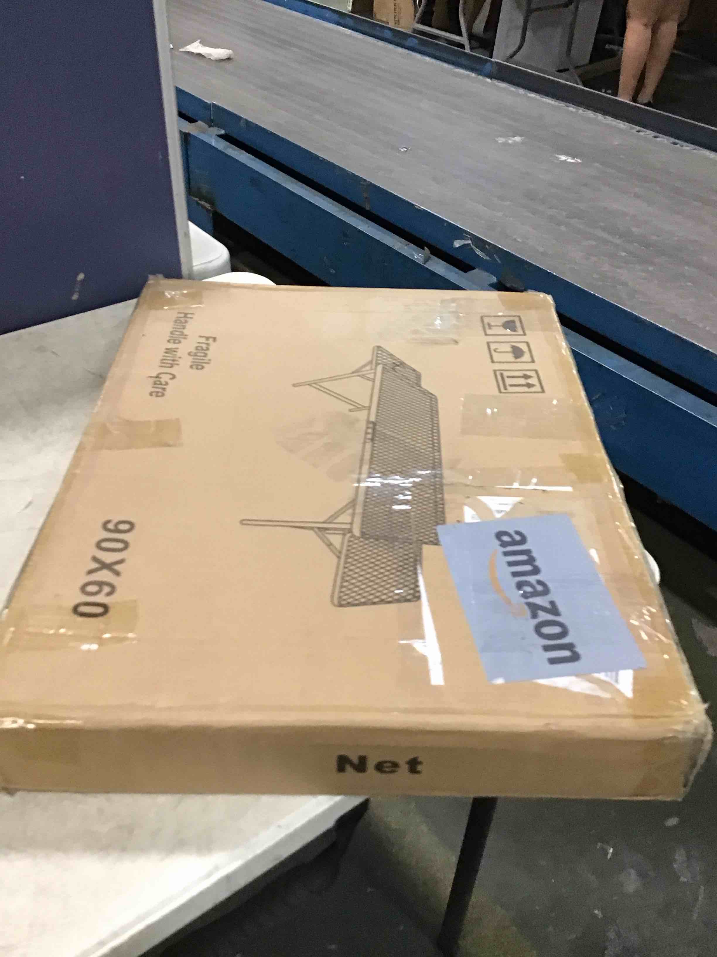 https://s3.amazonaws.com/lotting-images-prod/bidfta/ORG5703915_1715081966959.jpeg