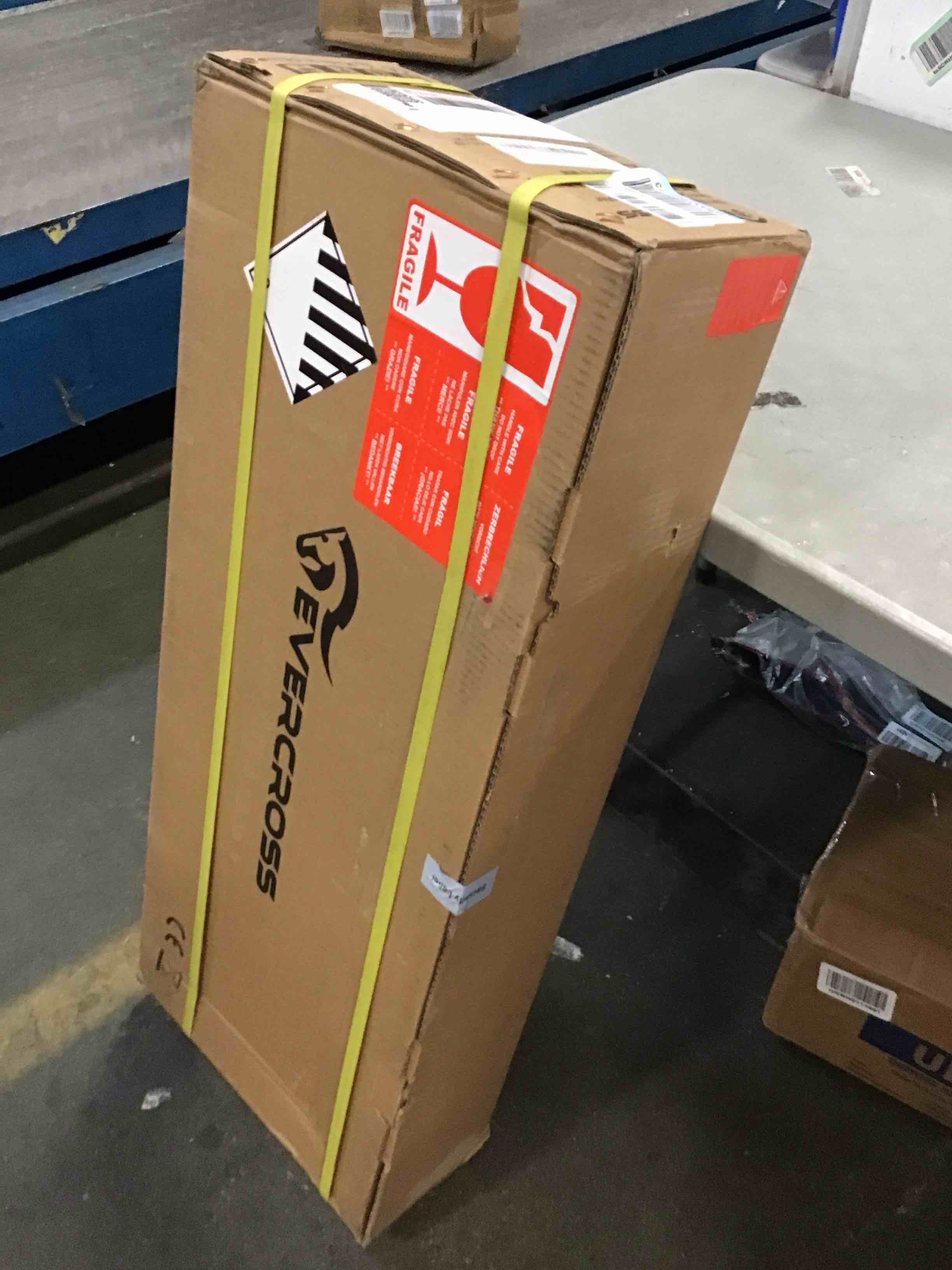 https://s3.amazonaws.com/lotting-images-prod/bidfta/ORG5704663_1715341917512.jpeg