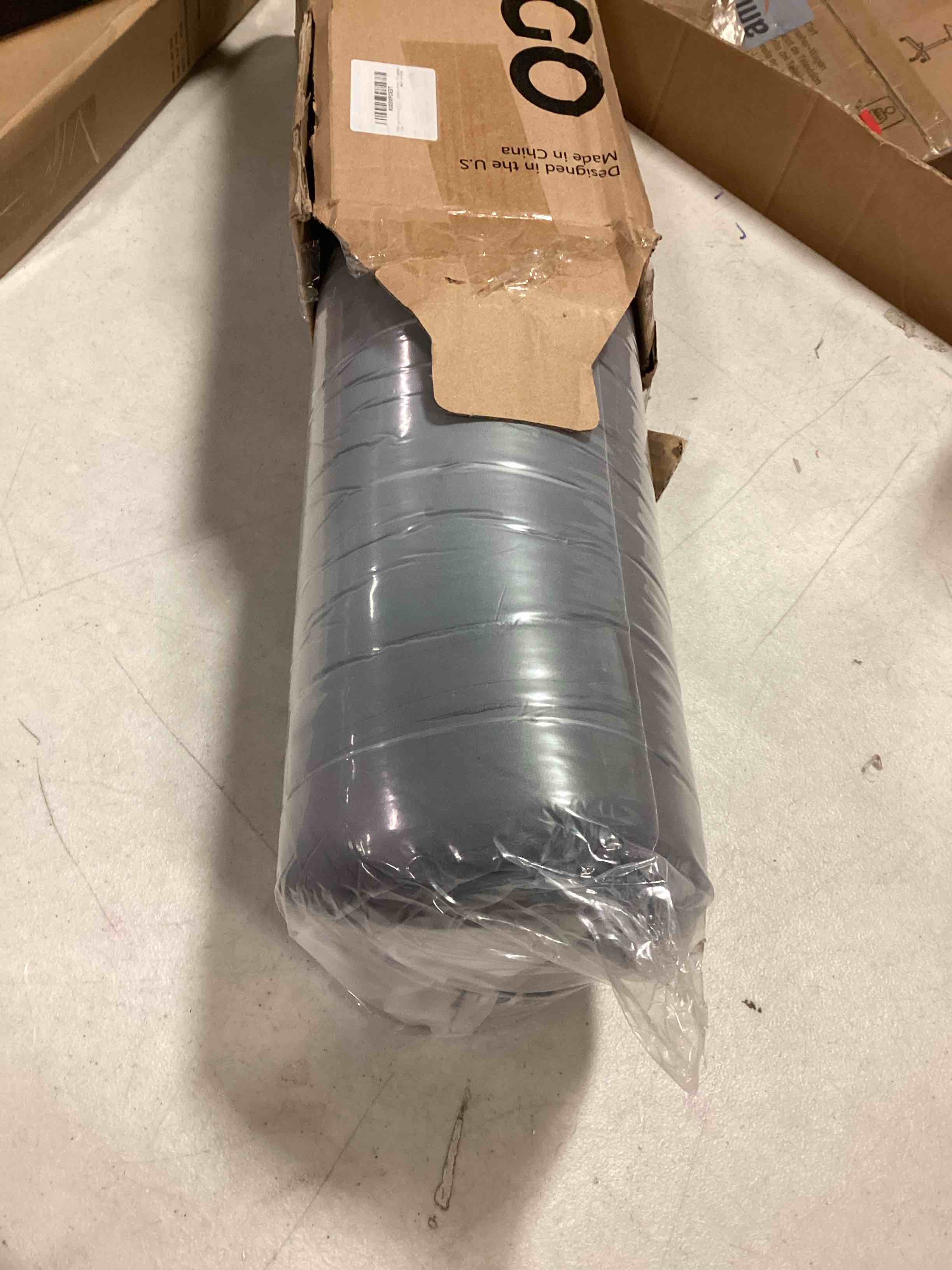 https://s3.amazonaws.com/lotting-images-prod/bidfta/ORG5705458_1715947805522.jpeg