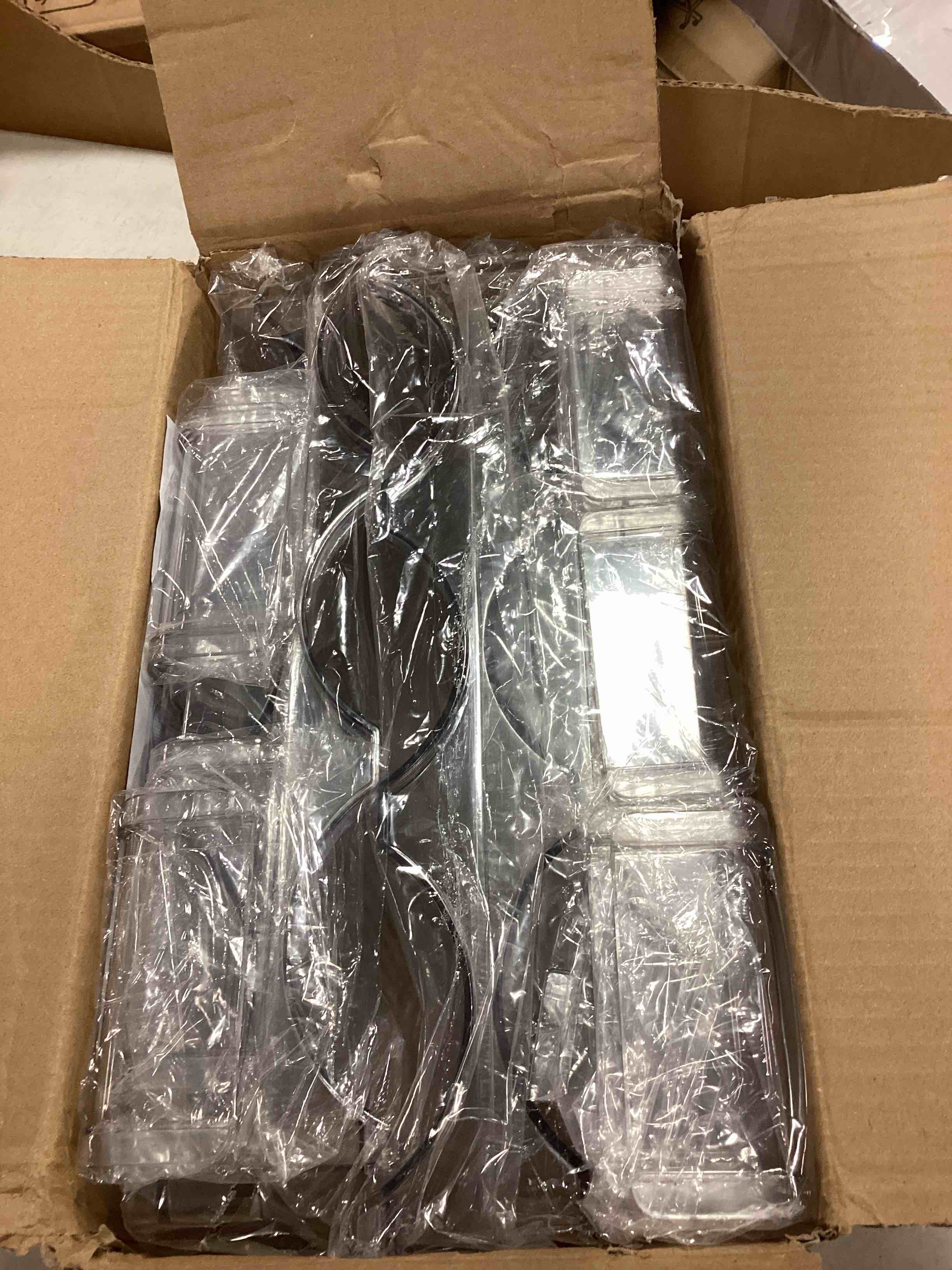 https://s3.amazonaws.com/lotting-images-prod/bidfta/ORG5705487_1715951455894.jpeg
