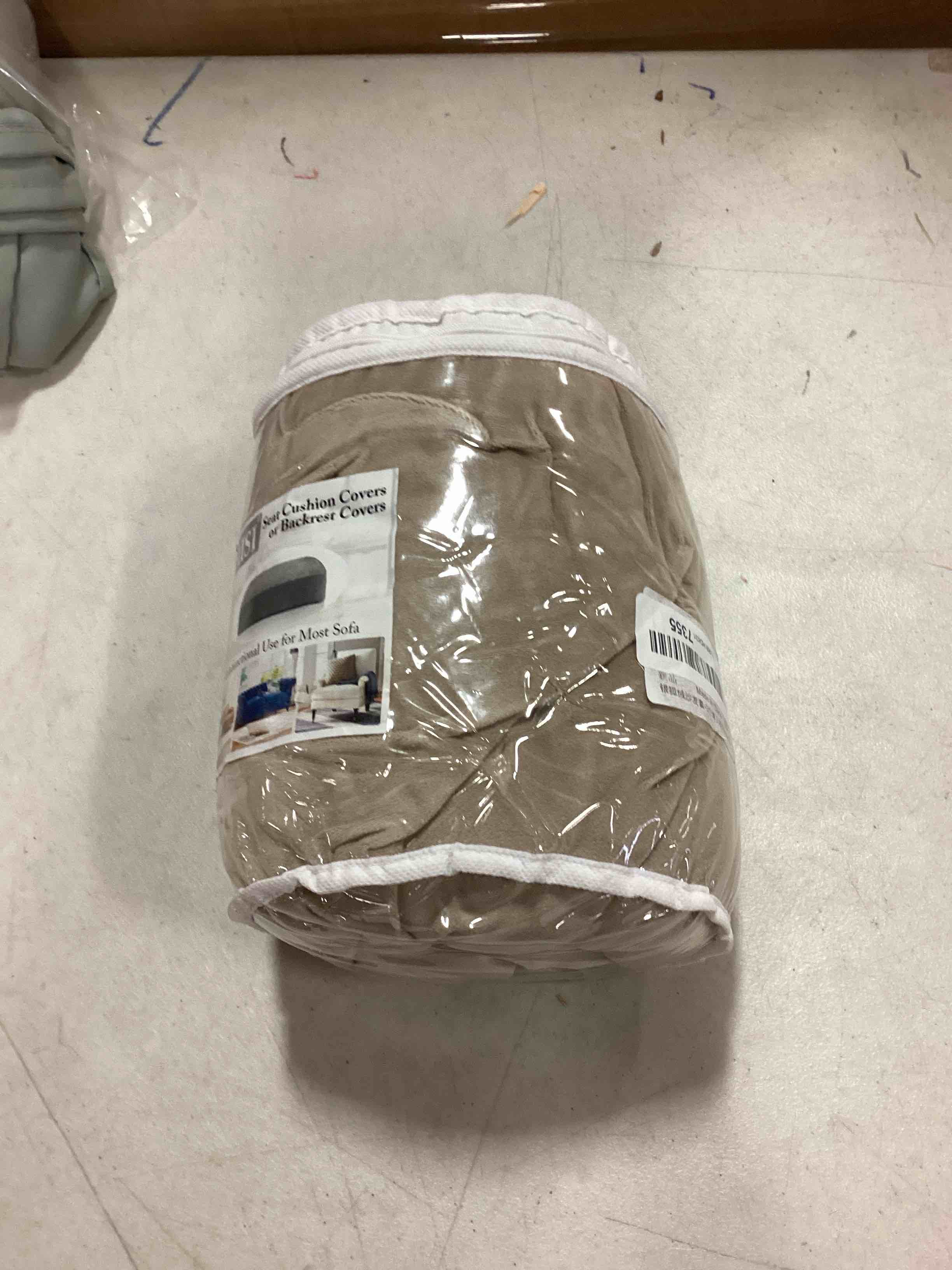 https://s3.amazonaws.com/lotting-images-prod/bidfta/ORG5705513_1715955585945.jpeg