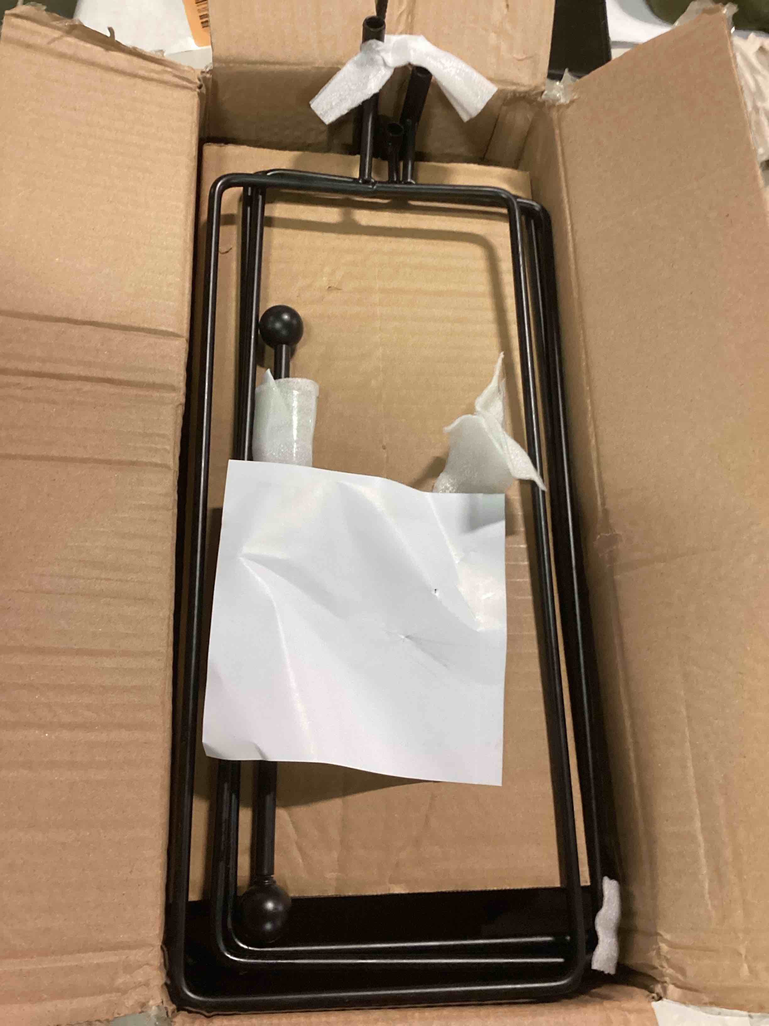 https://s3.amazonaws.com/lotting-images-prod/bidfta/ORG5705958_1716131494220.jpeg