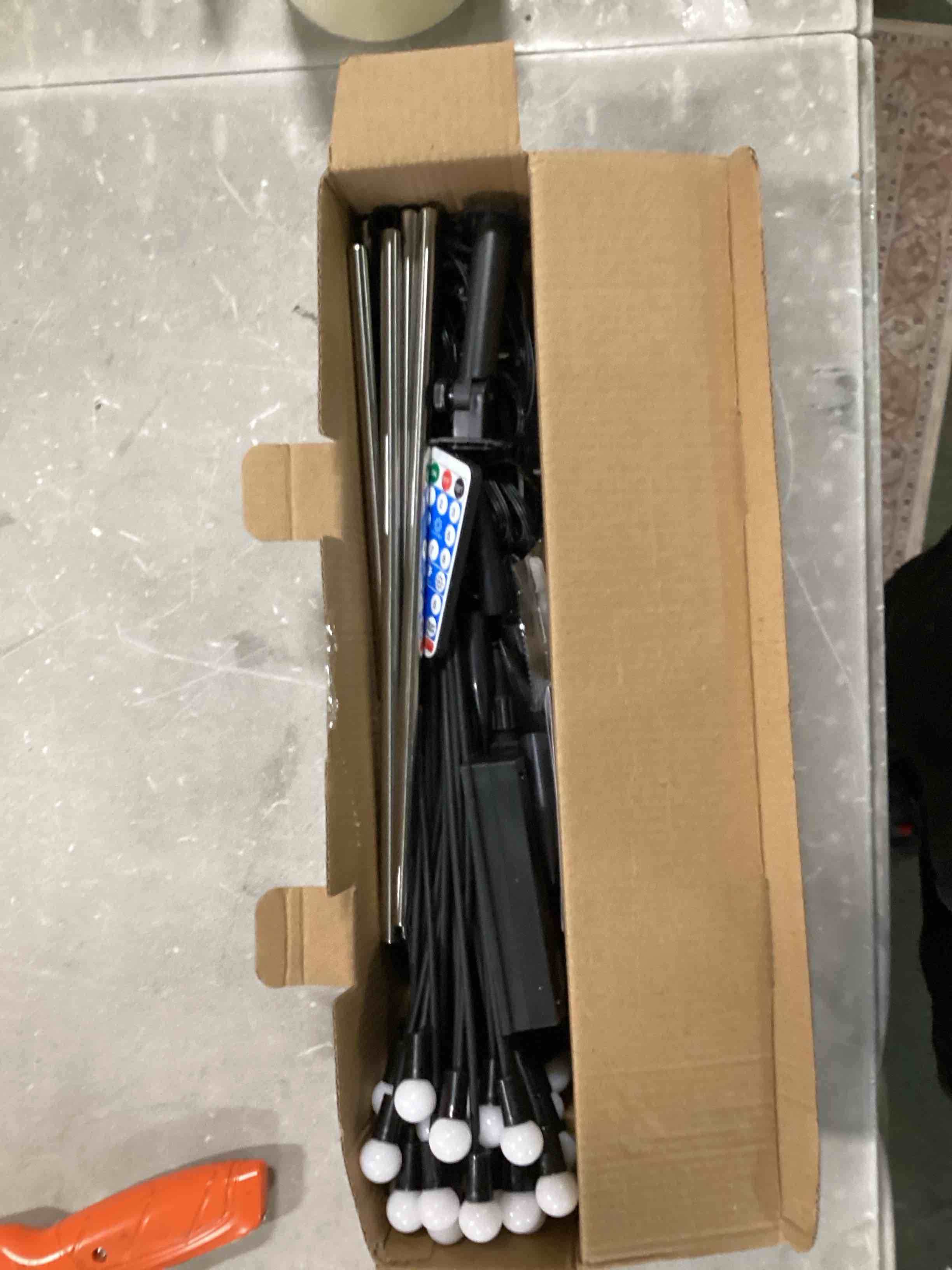 https://s3.amazonaws.com/lotting-images-prod/bidfta/ORG5706673_1715170723227.jpeg