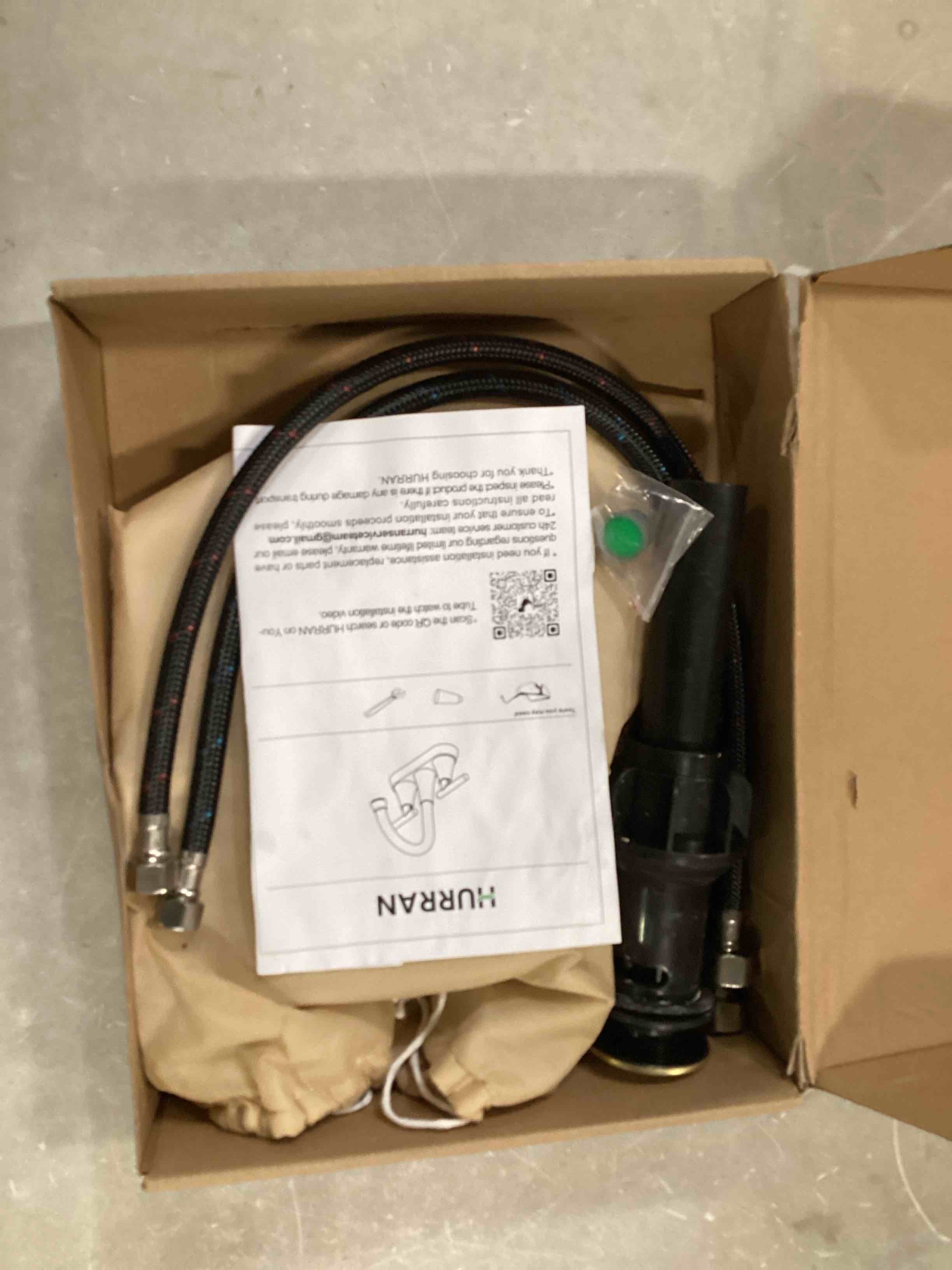 https://s3.amazonaws.com/lotting-images-prod/bidfta/ORG5706700_1715174938492.jpeg