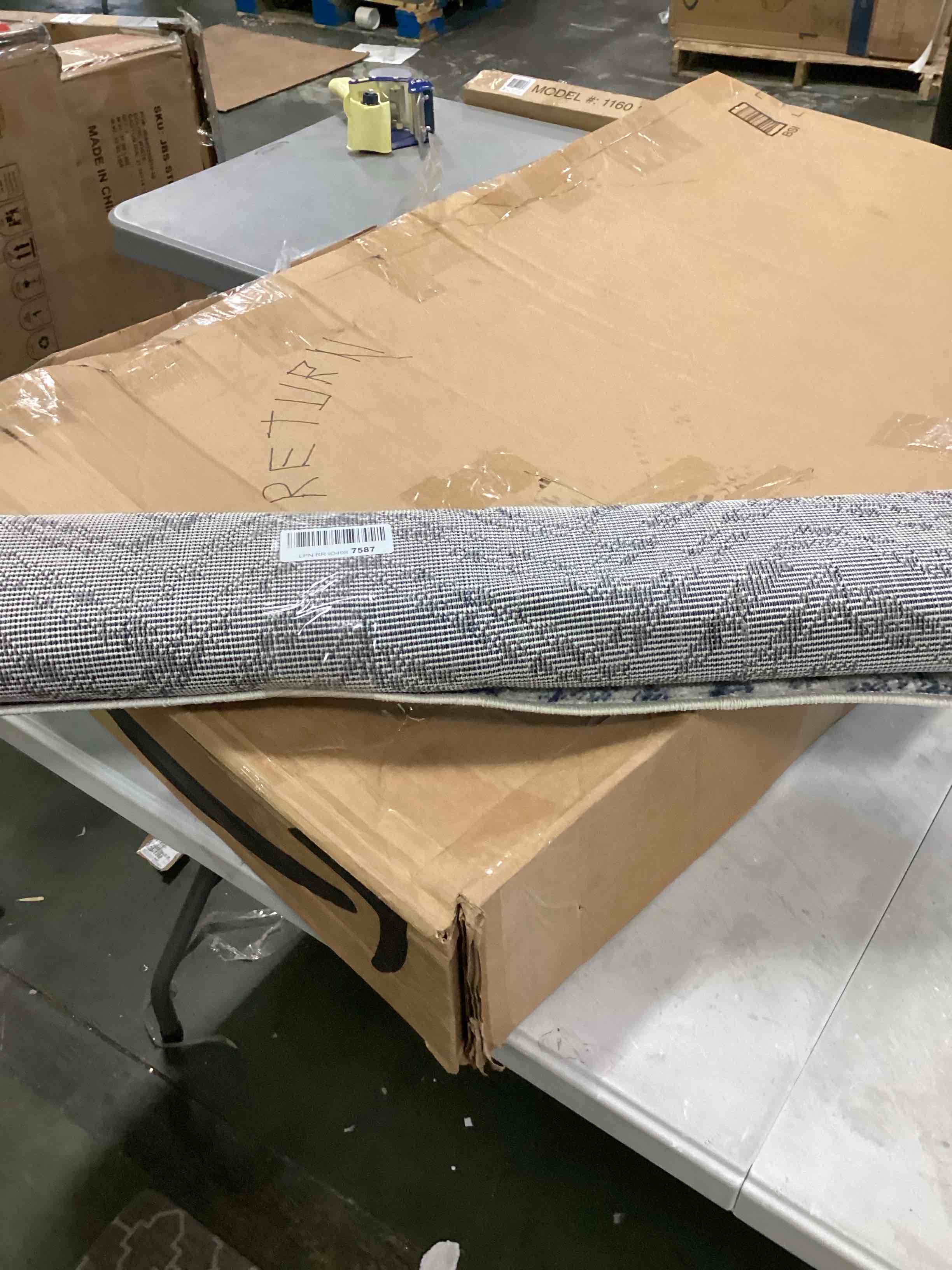 https://s3.amazonaws.com/lotting-images-prod/bidfta/ORG5706947_1715364418139.jpeg