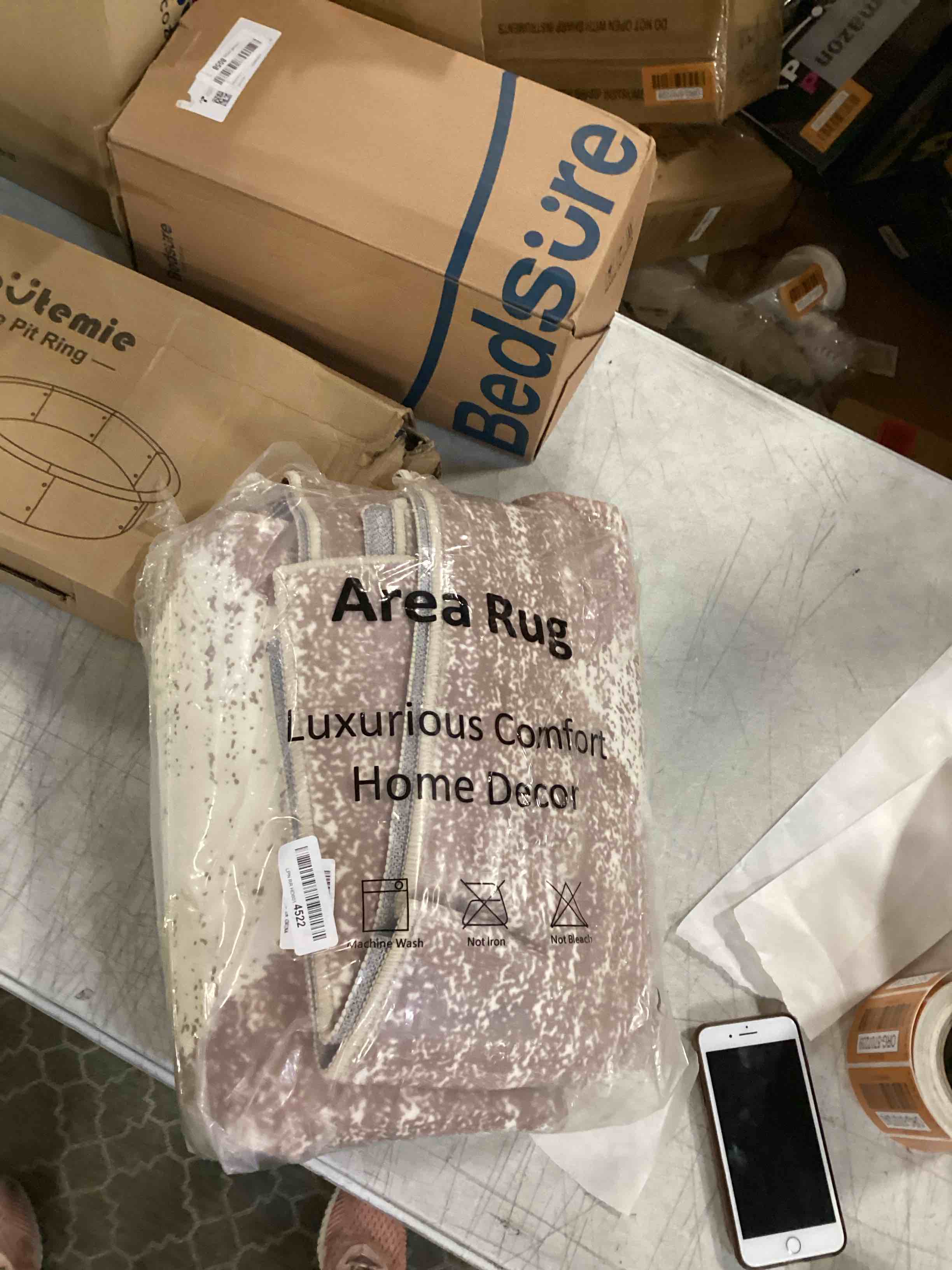 https://s3.amazonaws.com/lotting-images-prod/bidfta/ORG5707231_1715714534292.jpeg
