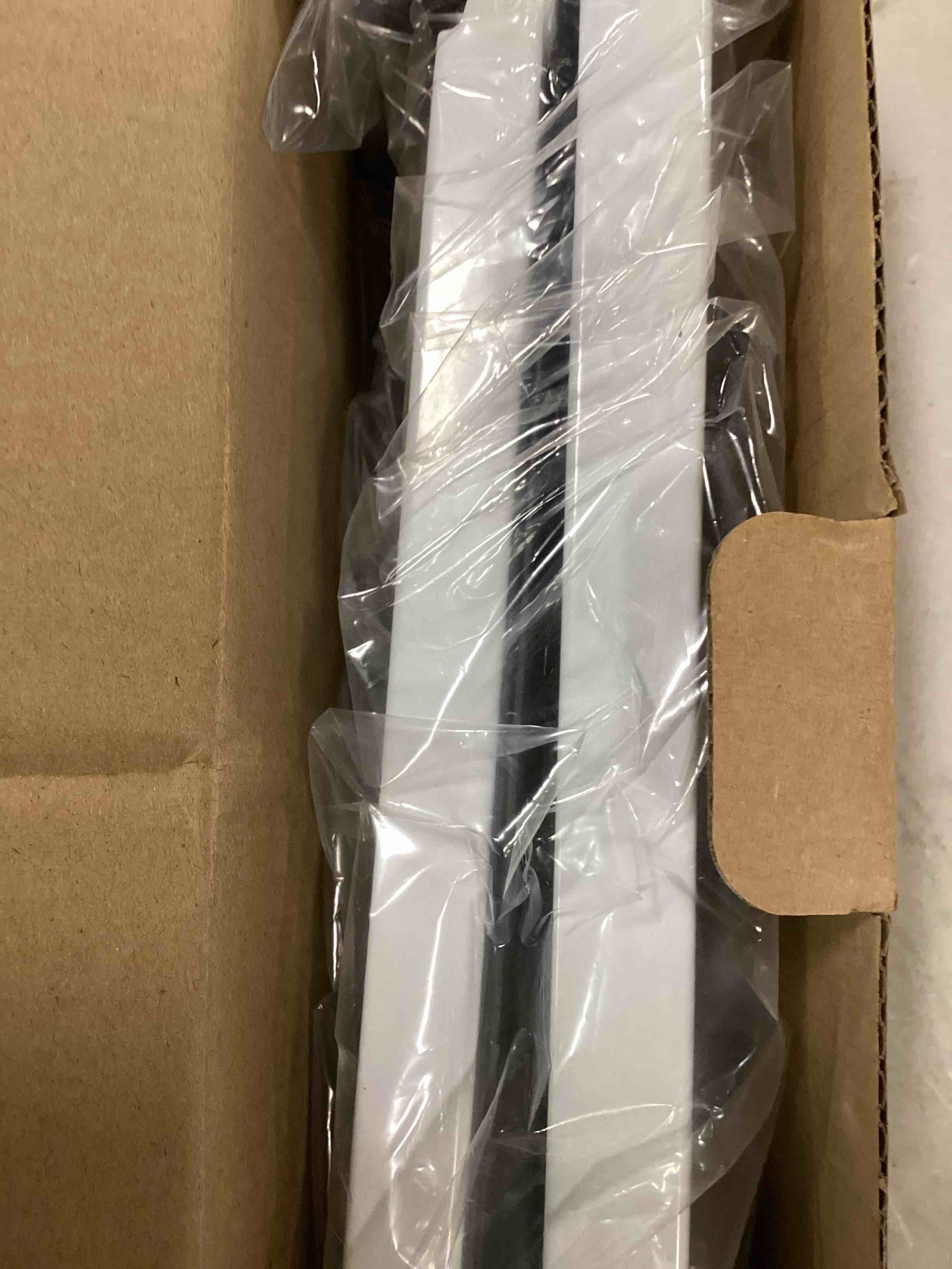 https://s3.amazonaws.com/lotting-images-prod/bidfta/ORG5707823_1716132037877.jpeg