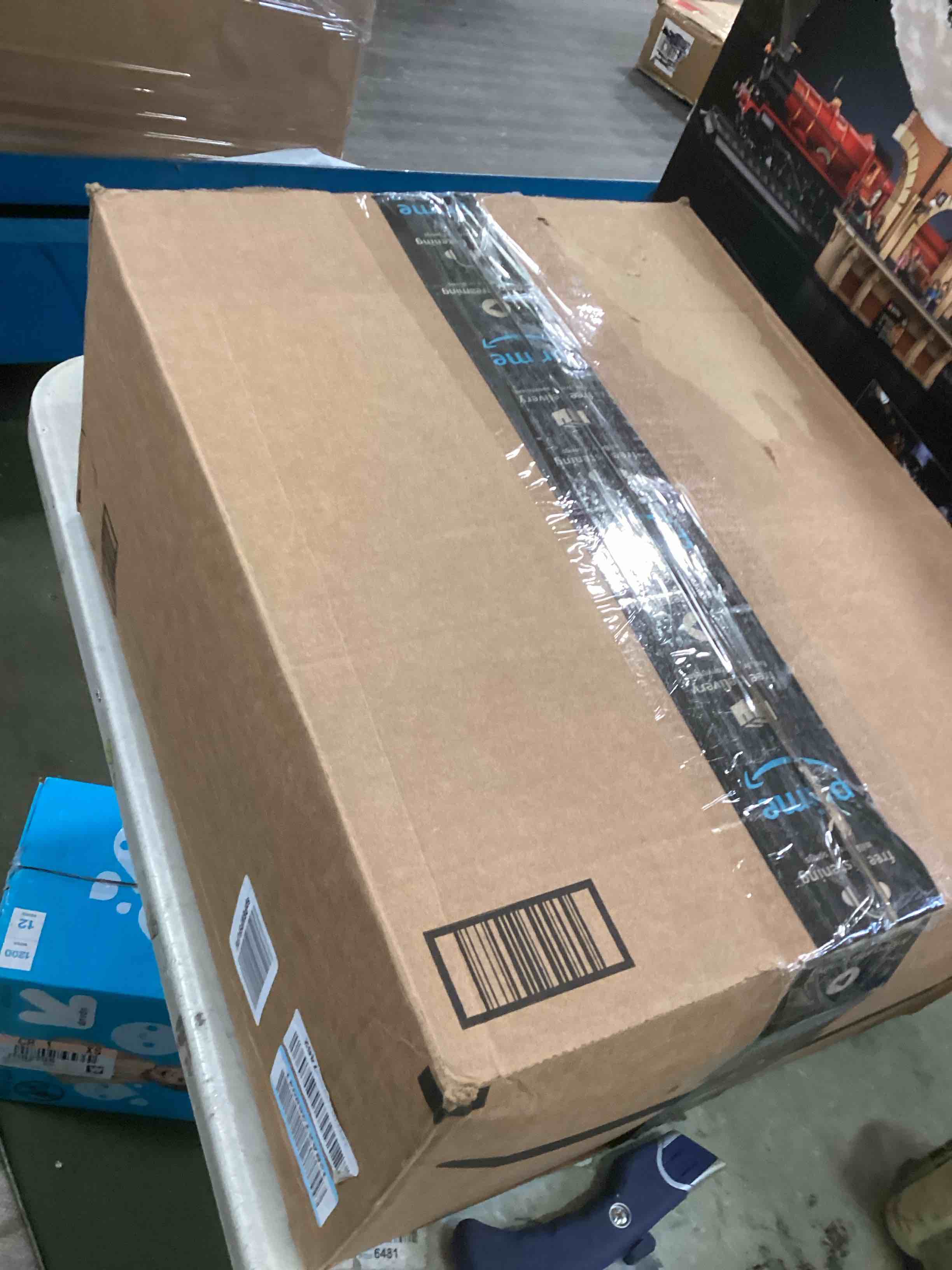 https://s3.amazonaws.com/lotting-images-prod/bidfta/ORG5708807_1714761765219.jpeg