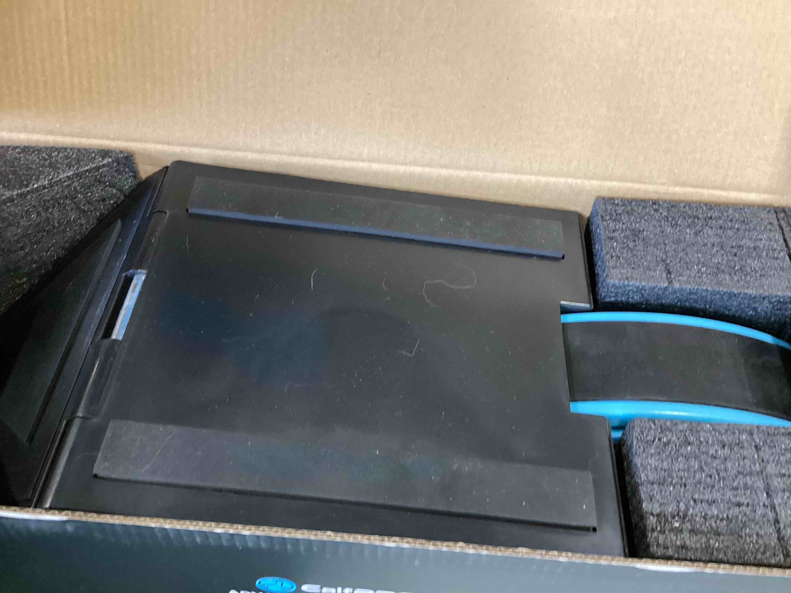 https://s3.amazonaws.com/lotting-images-prod/bidfta/ORG5709481_1714585408481.jpeg