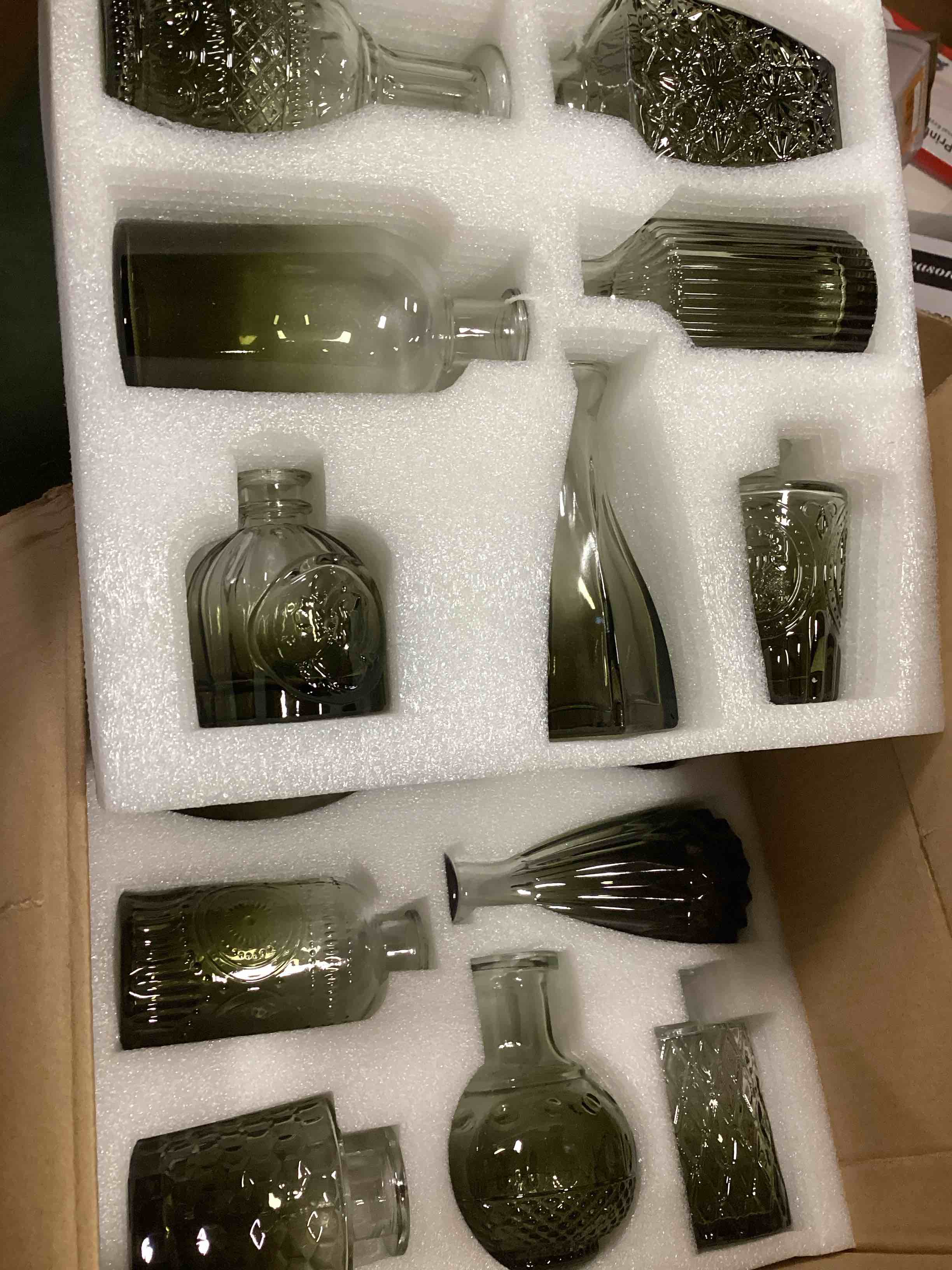 https://s3.amazonaws.com/lotting-images-prod/bidfta/ORG5709875_1714735940710.jpeg