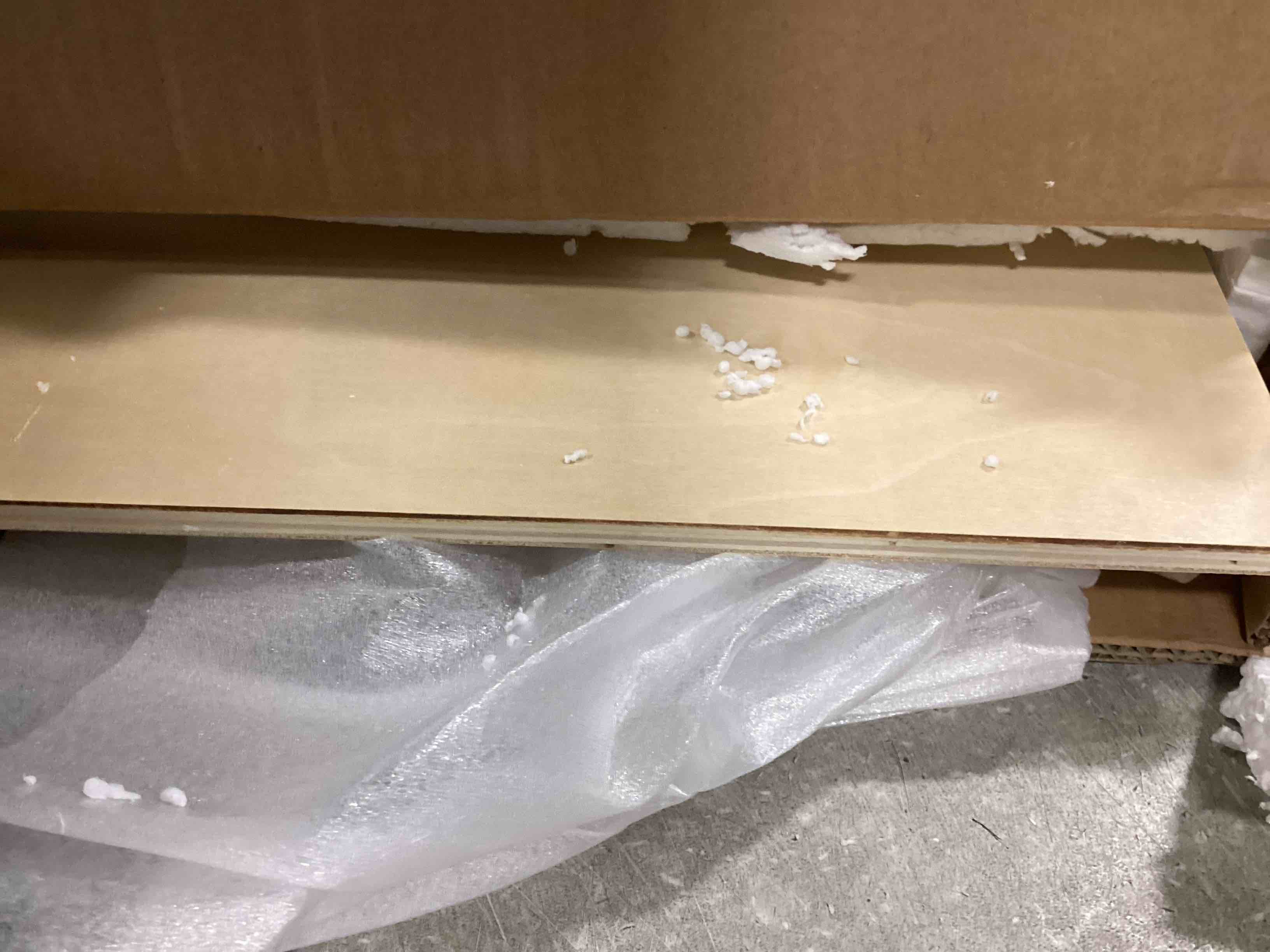 https://s3.amazonaws.com/lotting-images-prod/bidfta/ORG5710165_1714823735843.jpeg