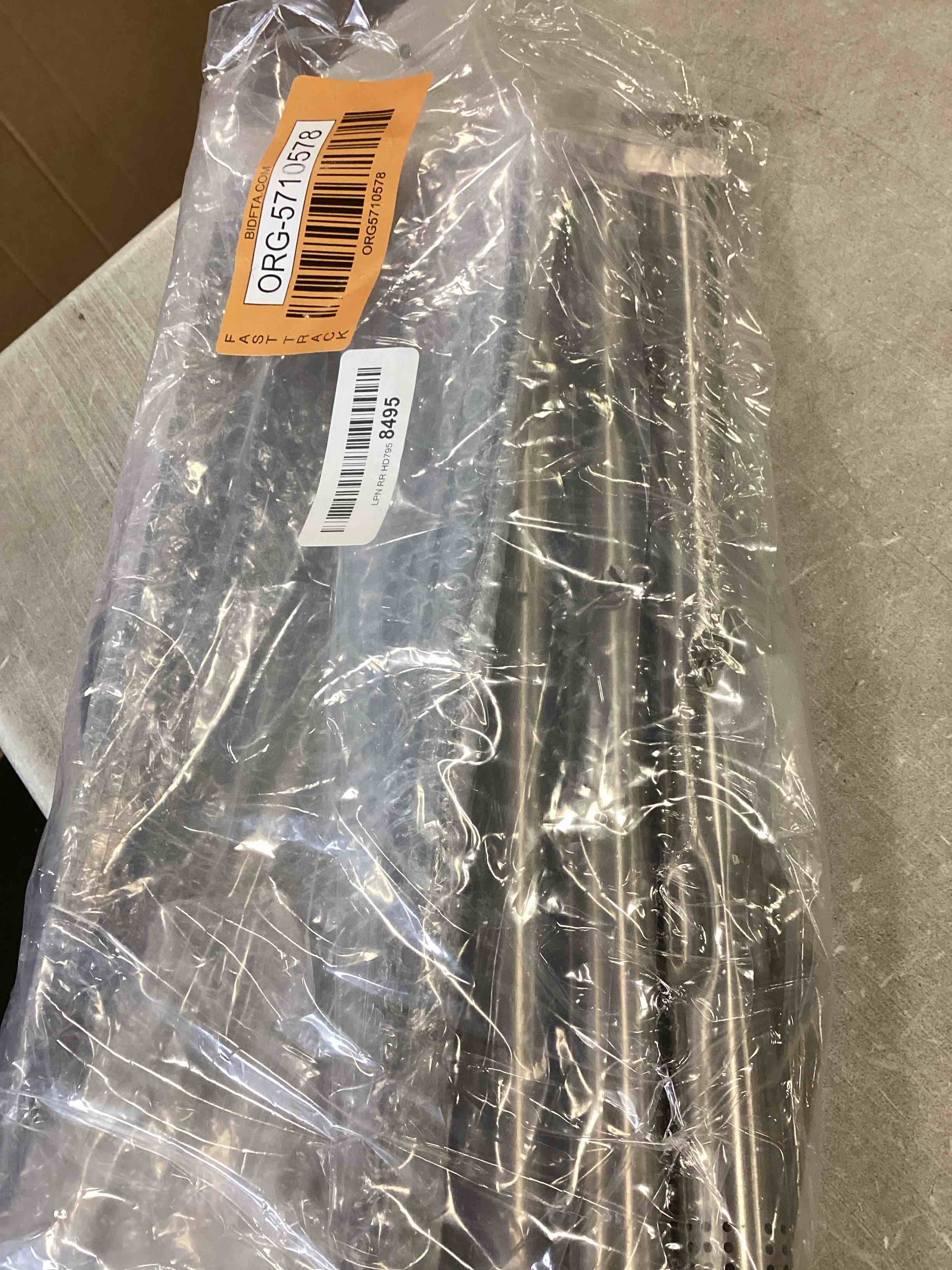 https://s3.amazonaws.com/lotting-images-prod/bidfta/ORG5710578_1715108492701.jpeg