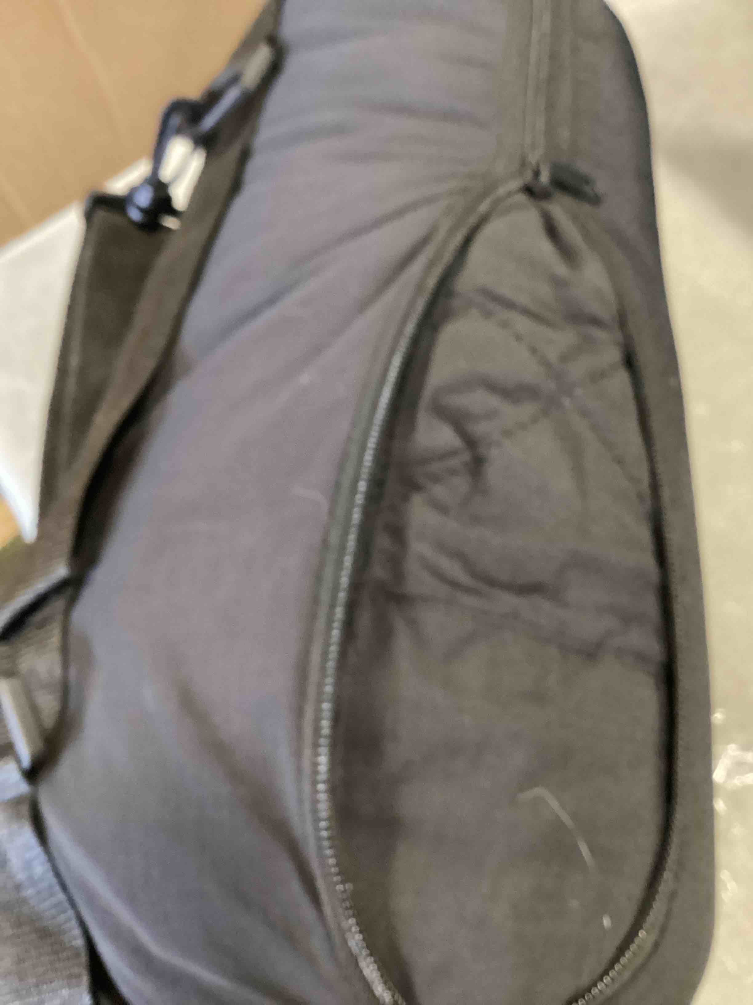 https://s3.amazonaws.com/lotting-images-prod/bidfta/ORG5710608_1715111405650.jpeg
