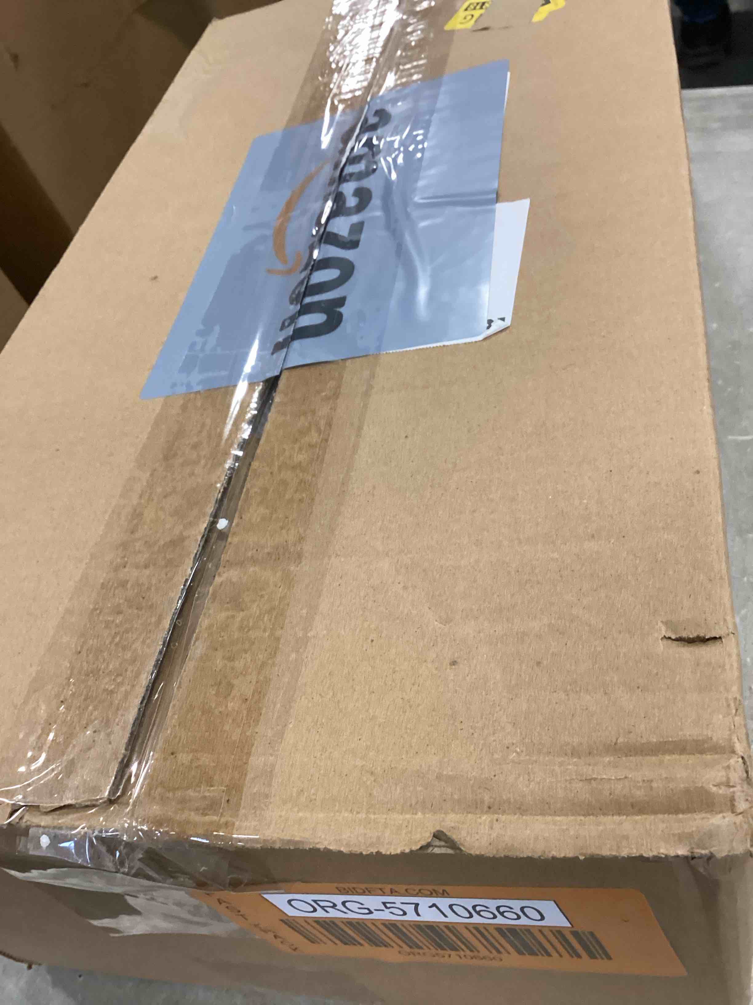https://s3.amazonaws.com/lotting-images-prod/bidfta/ORG5710660_1715342858953.jpeg
