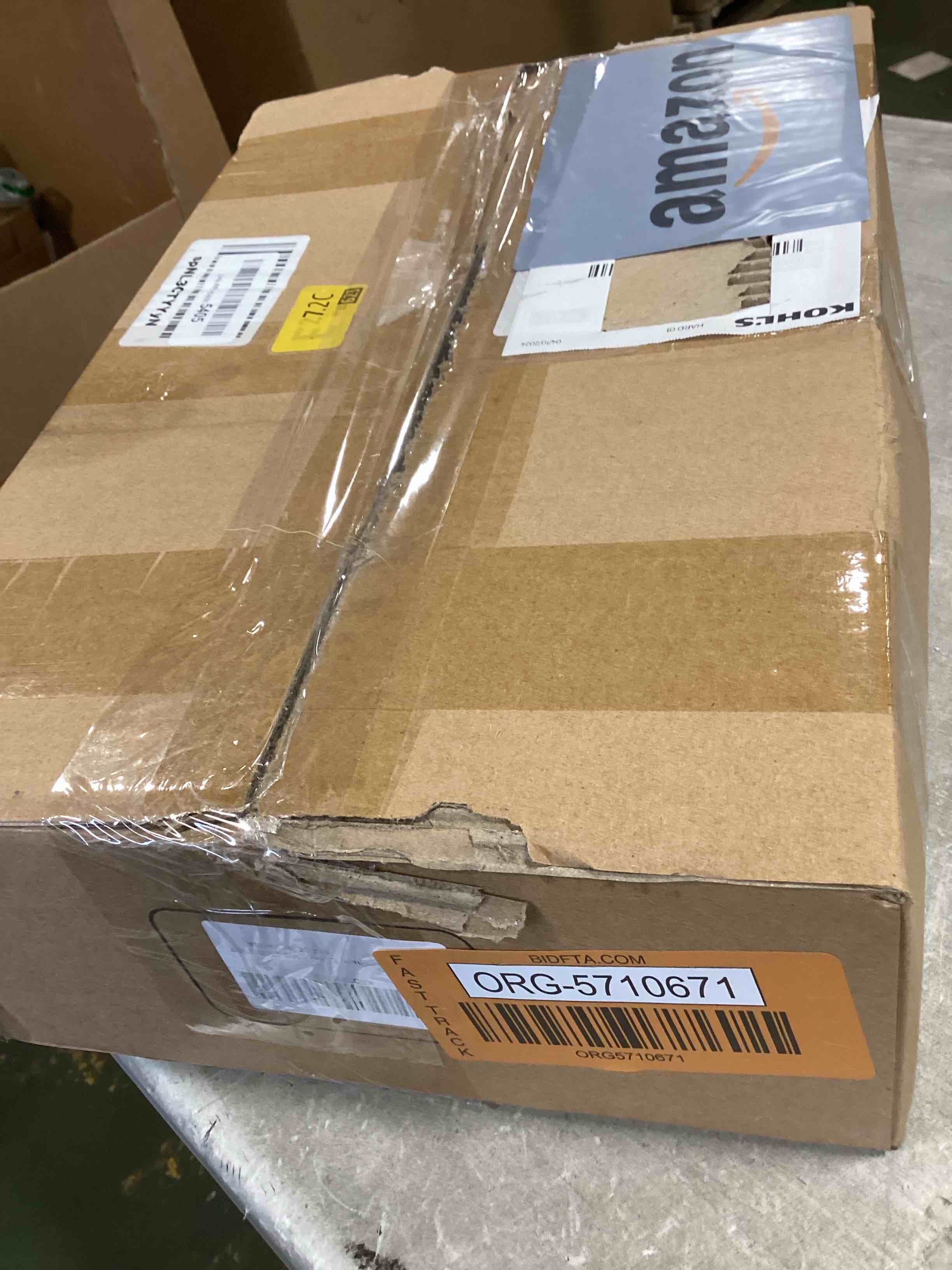 https://s3.amazonaws.com/lotting-images-prod/bidfta/ORG5710671_1715343677405.jpeg