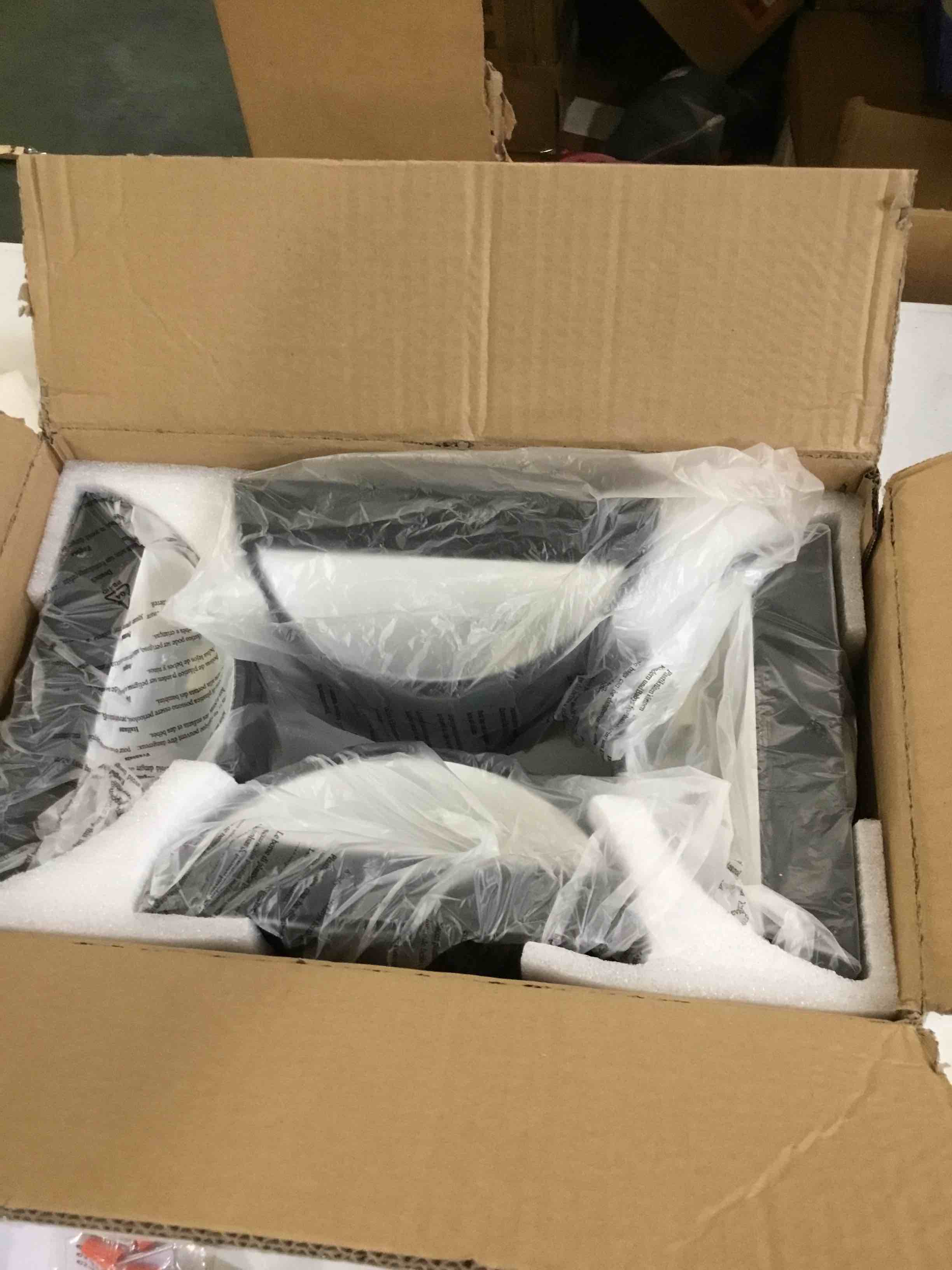 https://s3.amazonaws.com/lotting-images-prod/bidfta/ORG5711028_1715096805594.jpeg