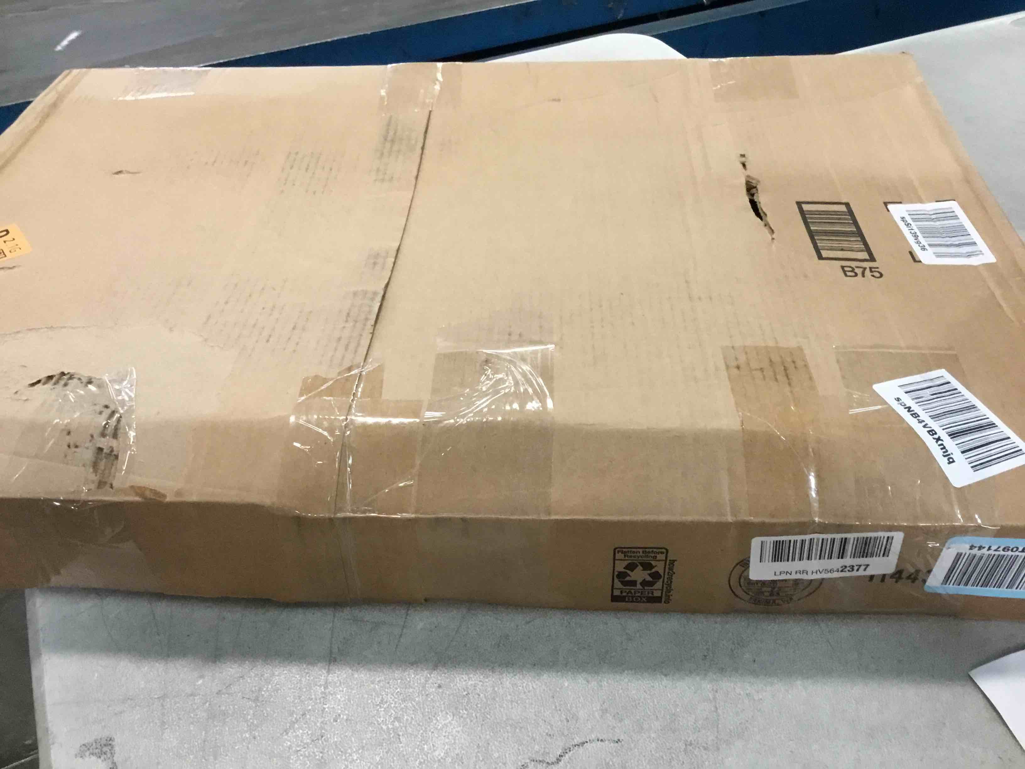 https://s3.amazonaws.com/lotting-images-prod/bidfta/ORG5712248_1716475419499.jpeg