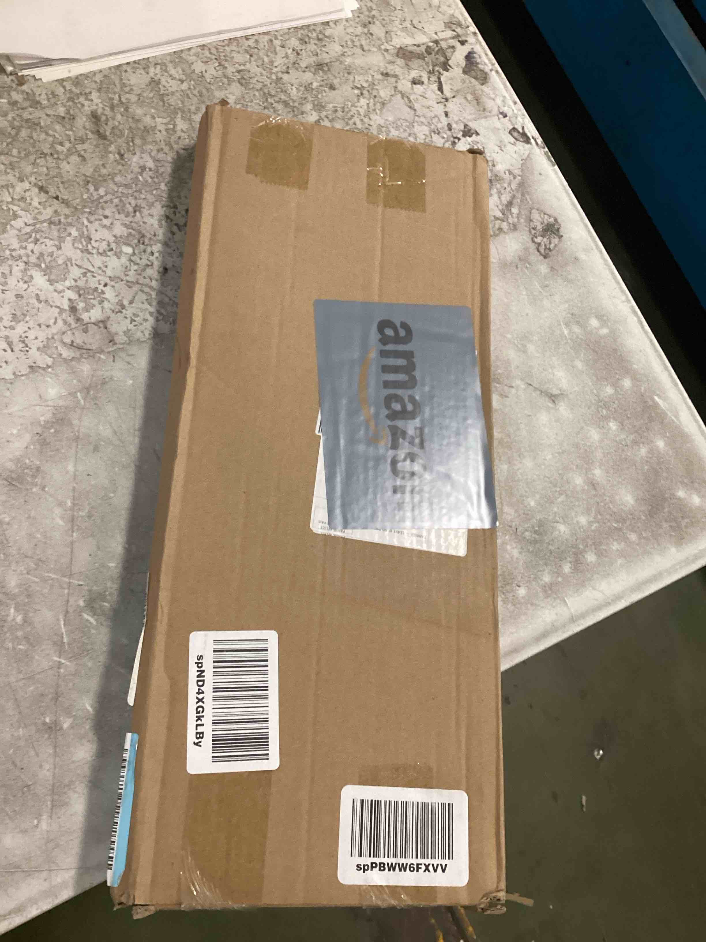 https://s3.amazonaws.com/lotting-images-prod/bidfta/ORG5713279_1716294613178.jpeg