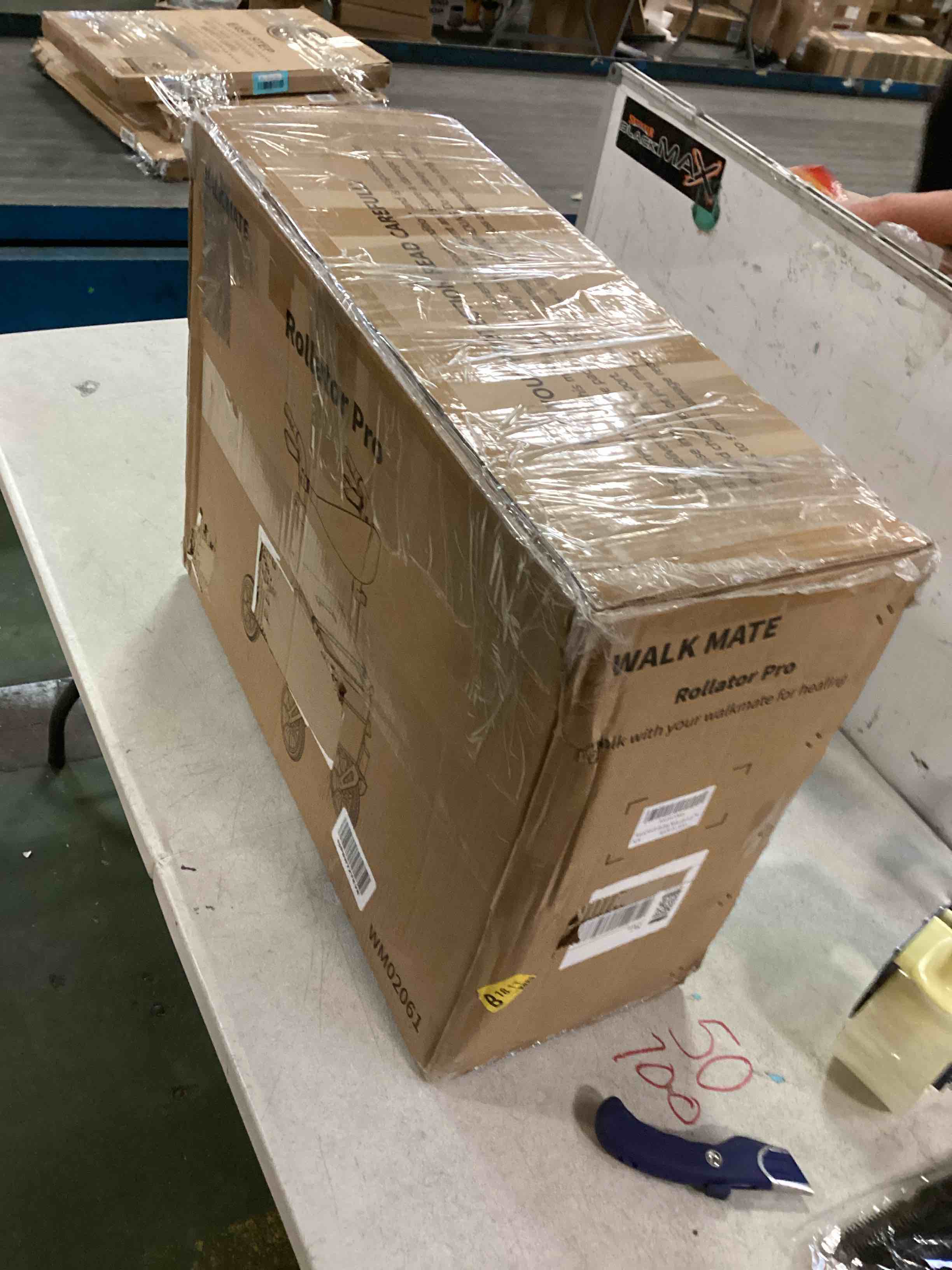 https://s3.amazonaws.com/lotting-images-prod/bidfta/ORG5716114_1715170492949.jpeg