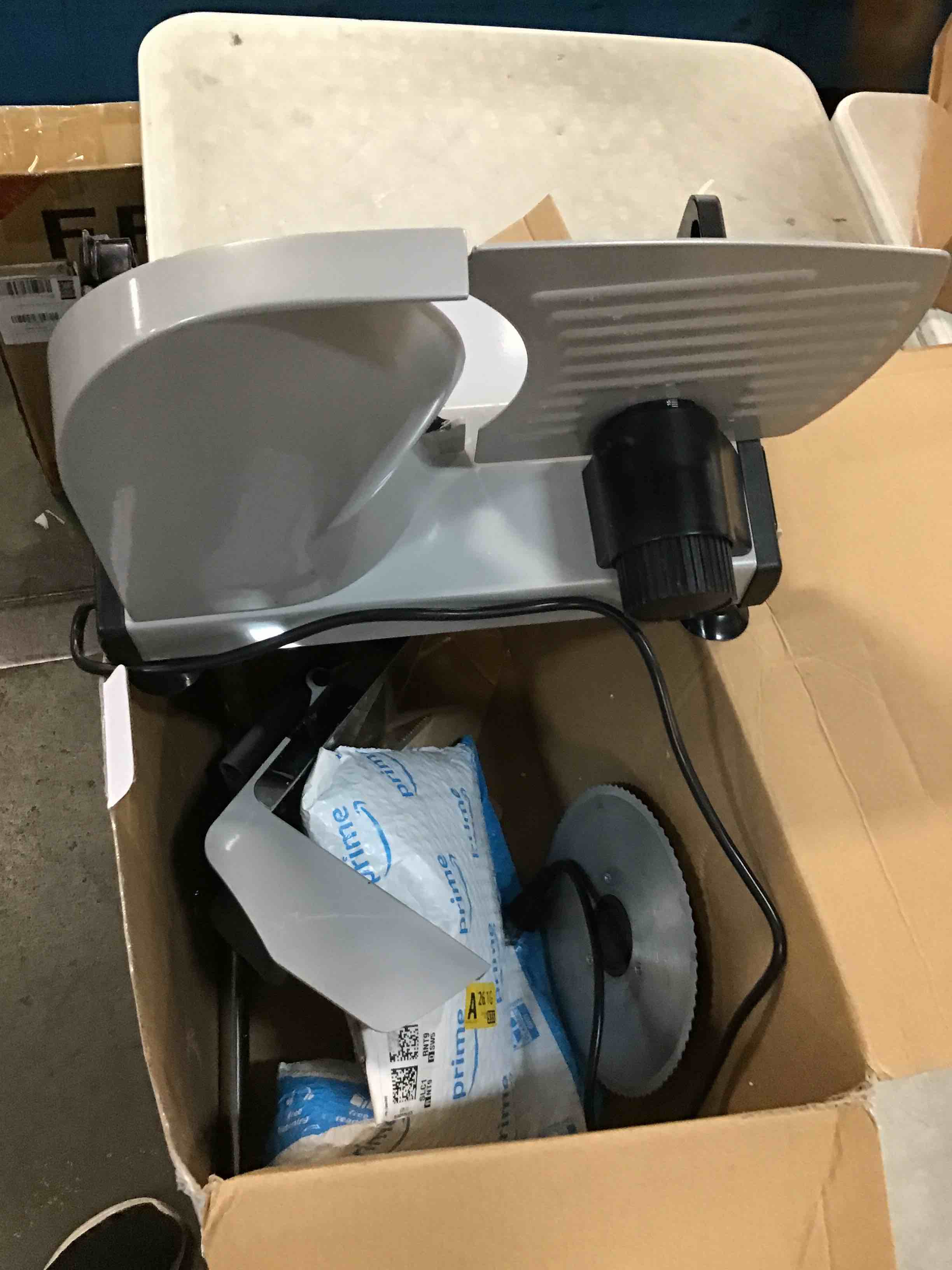 https://s3.amazonaws.com/lotting-images-prod/bidfta/ORG5716483_1715275206829.jpeg