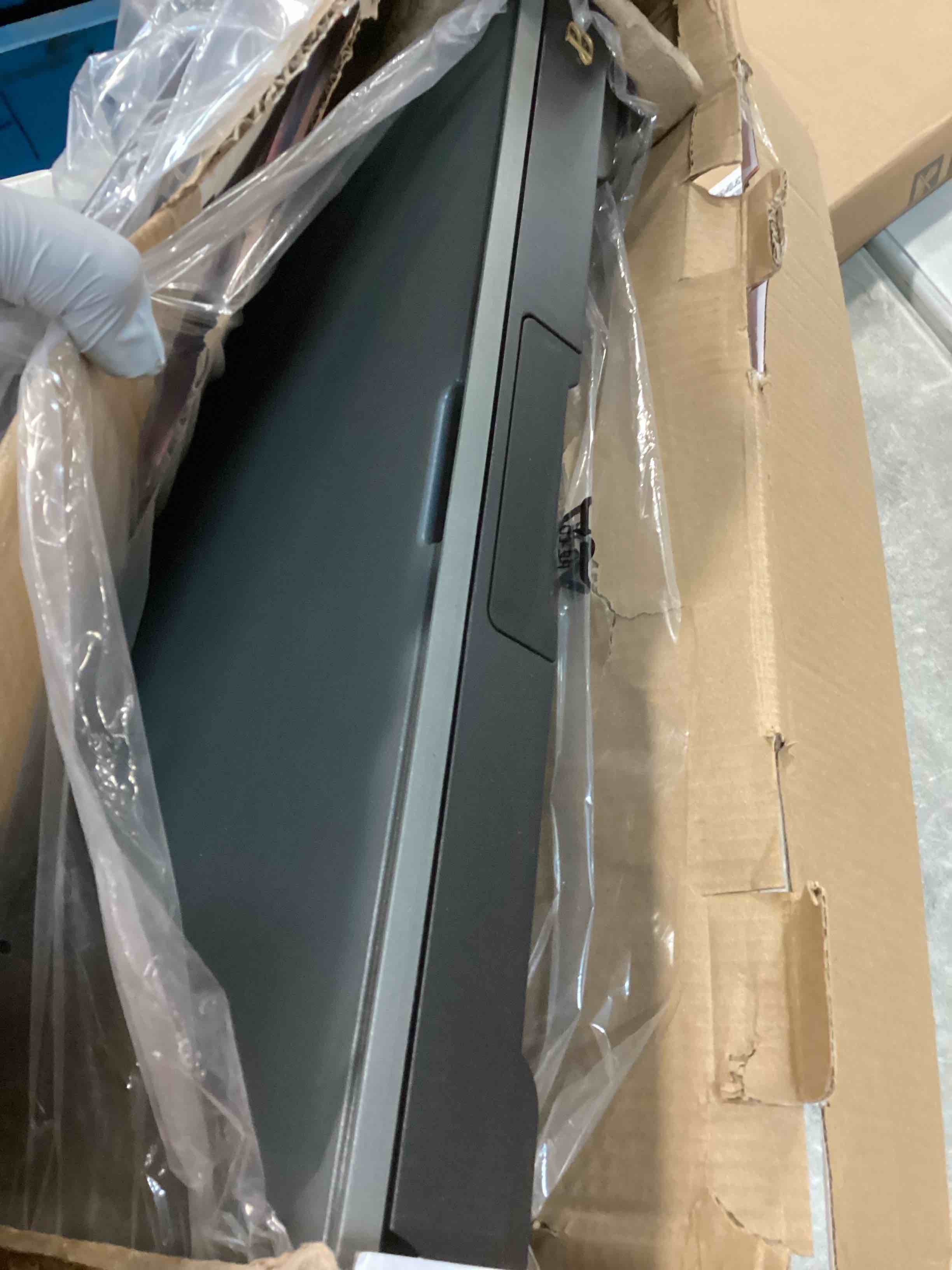 https://s3.amazonaws.com/lotting-images-prod/bidfta/ORG5717420_1715167862531.jpeg