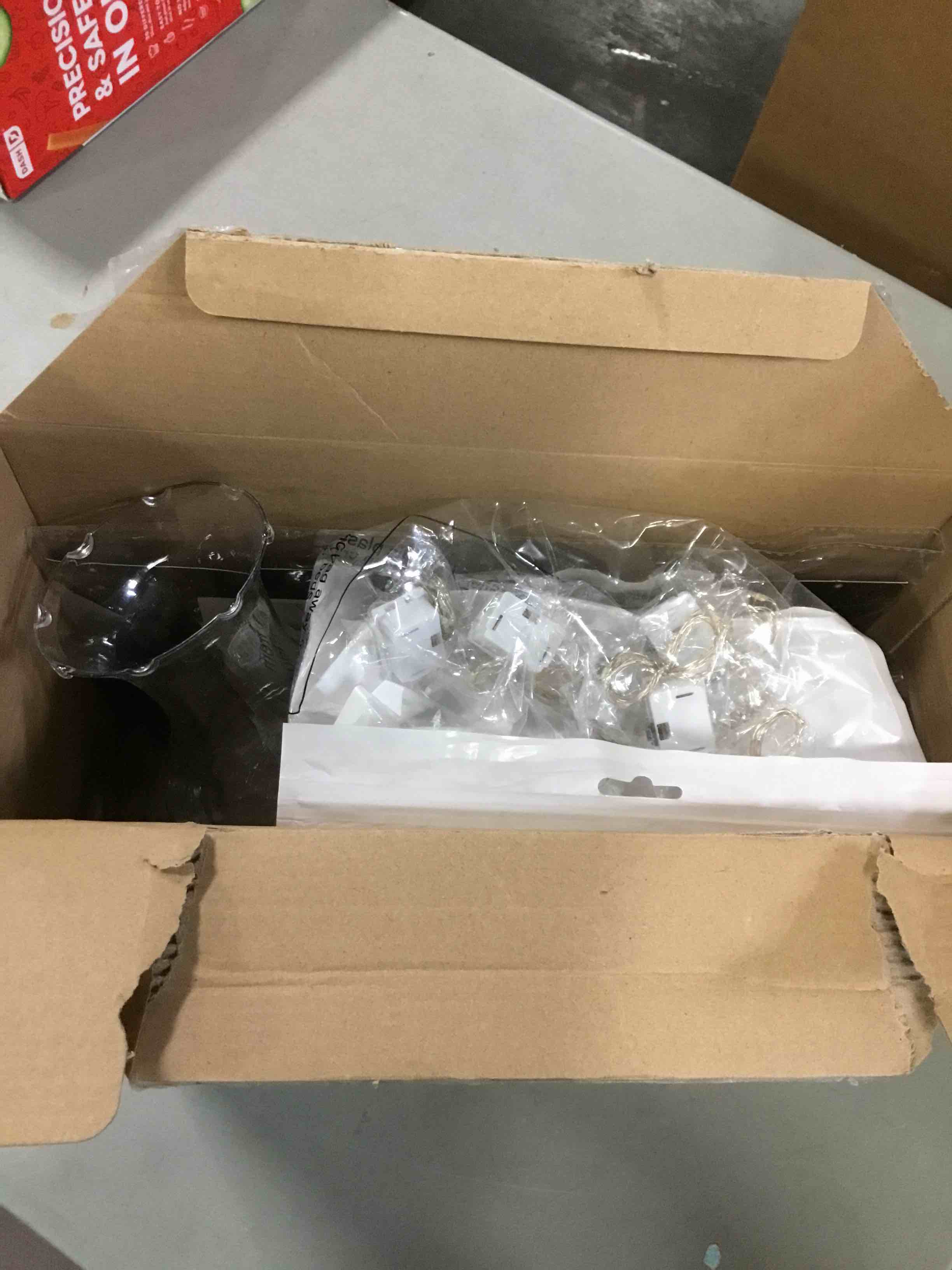 https://s3.amazonaws.com/lotting-images-prod/bidfta/ORG5718658_1714588781758.jpeg