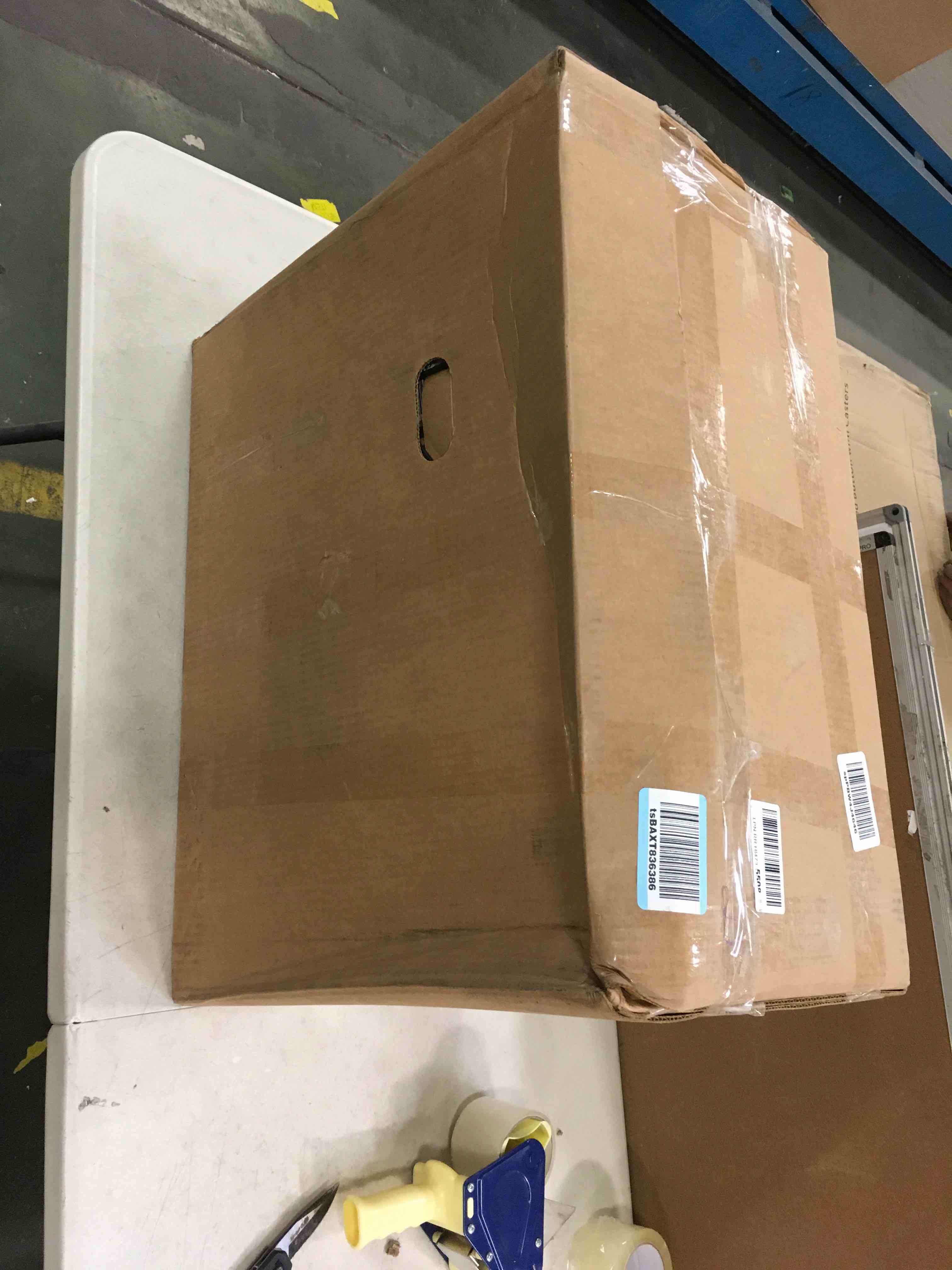https://s3.amazonaws.com/lotting-images-prod/bidfta/ORG5720158_1707400901607.jpeg