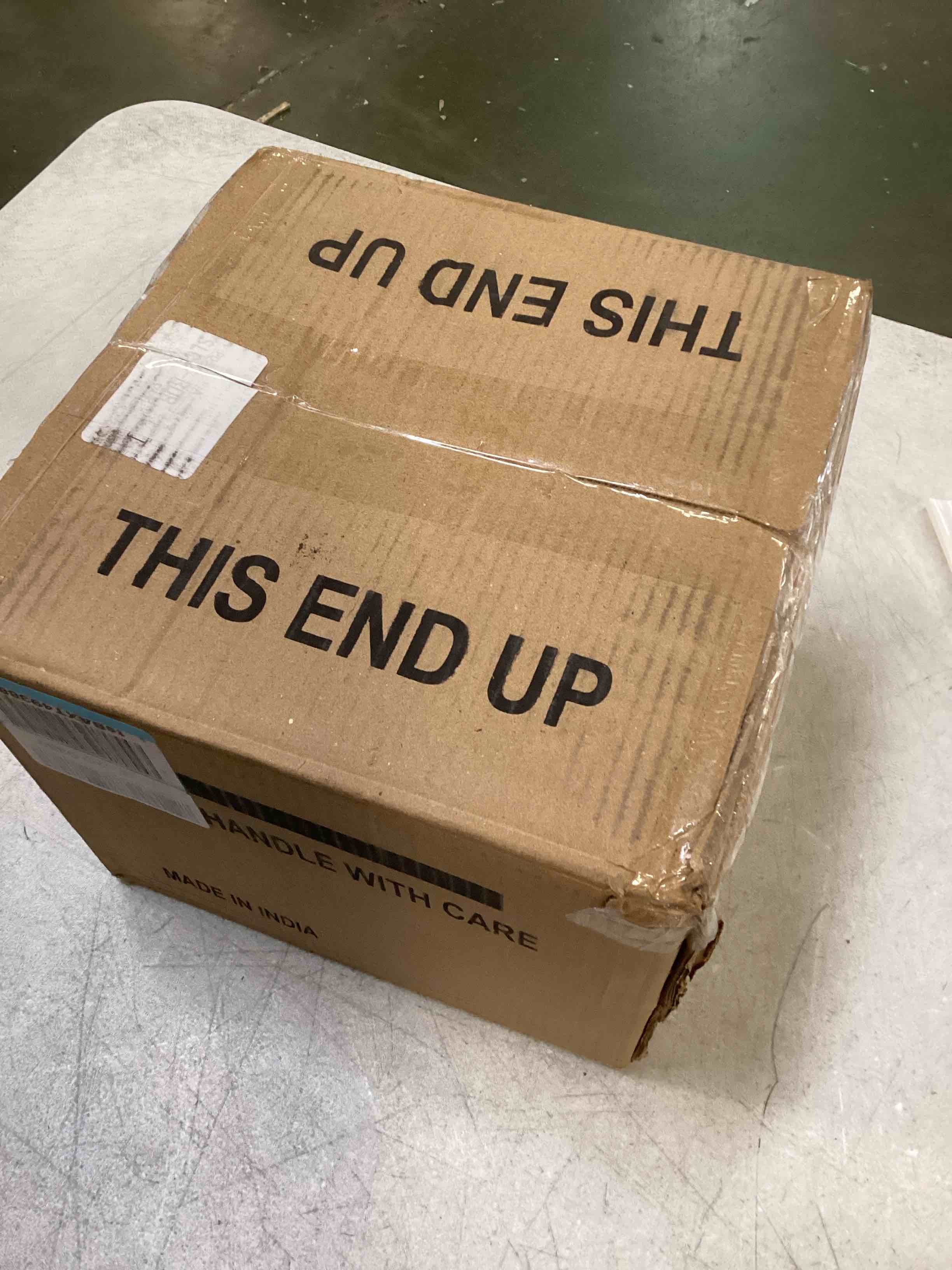 https://s3.amazonaws.com/lotting-images-prod/bidfta/ORG5720829_1707582813660.jpeg