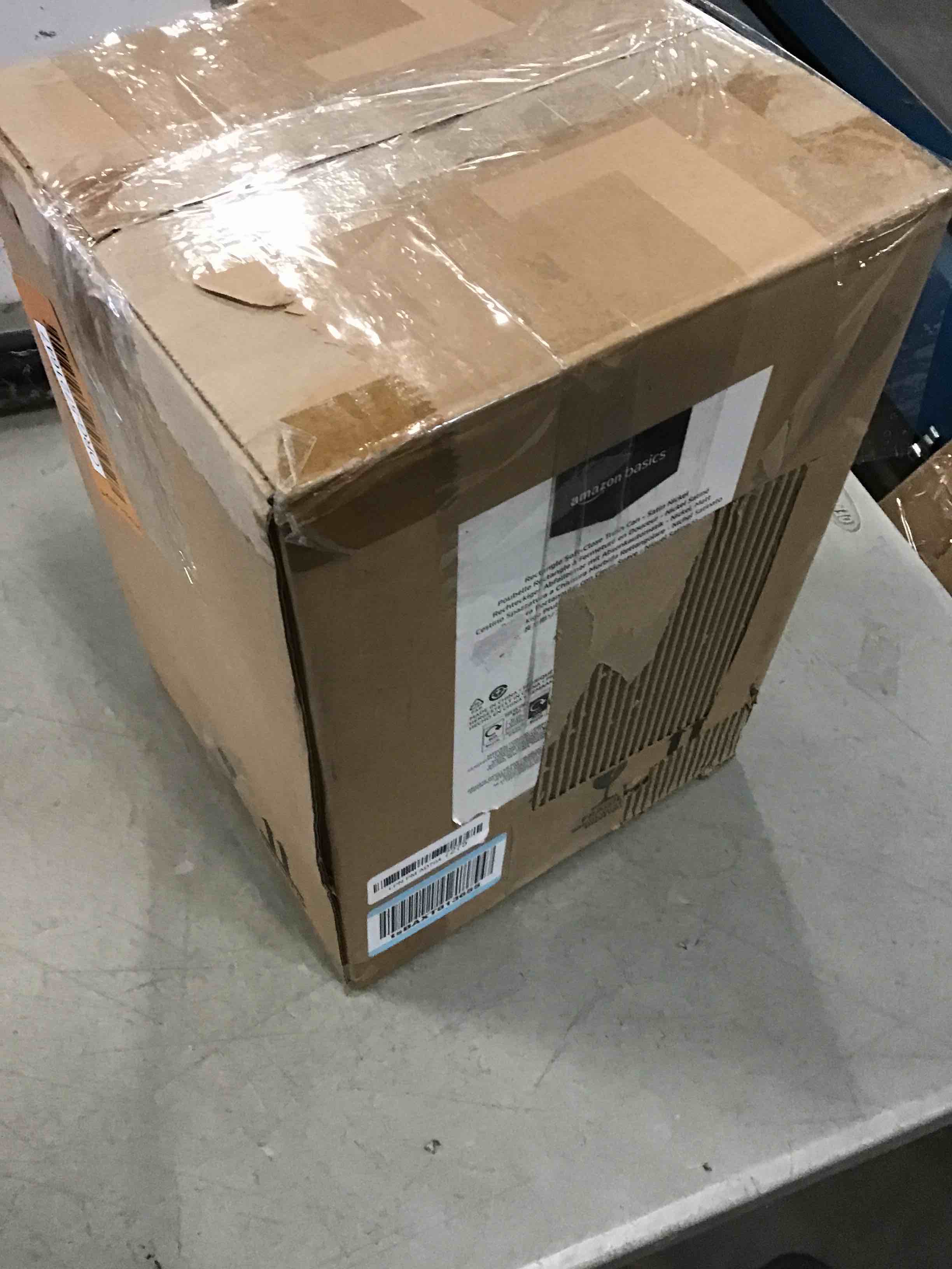 https://s3.amazonaws.com/lotting-images-prod/bidfta/ORG5721647_1707832049735.jpeg
