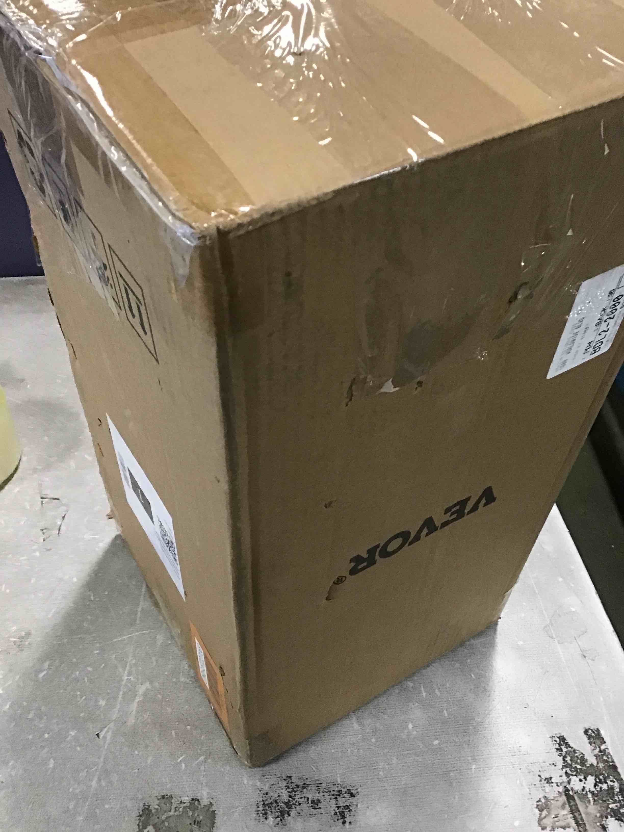 https://s3.amazonaws.com/lotting-images-prod/bidfta/ORG5722158_1708007995402.jpeg