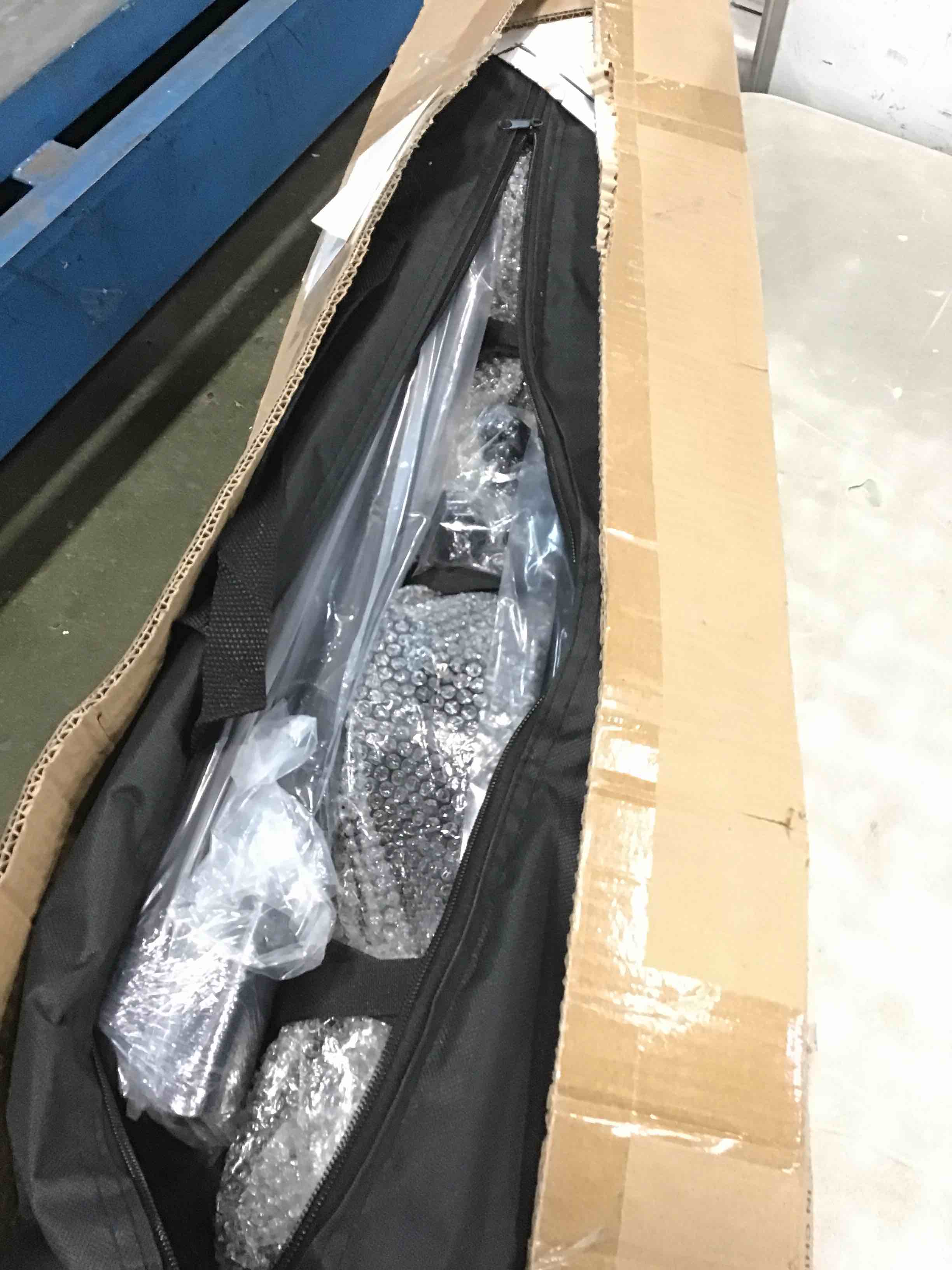 https://s3.amazonaws.com/lotting-images-prod/bidfta/ORG5722439_1708103927141.jpeg