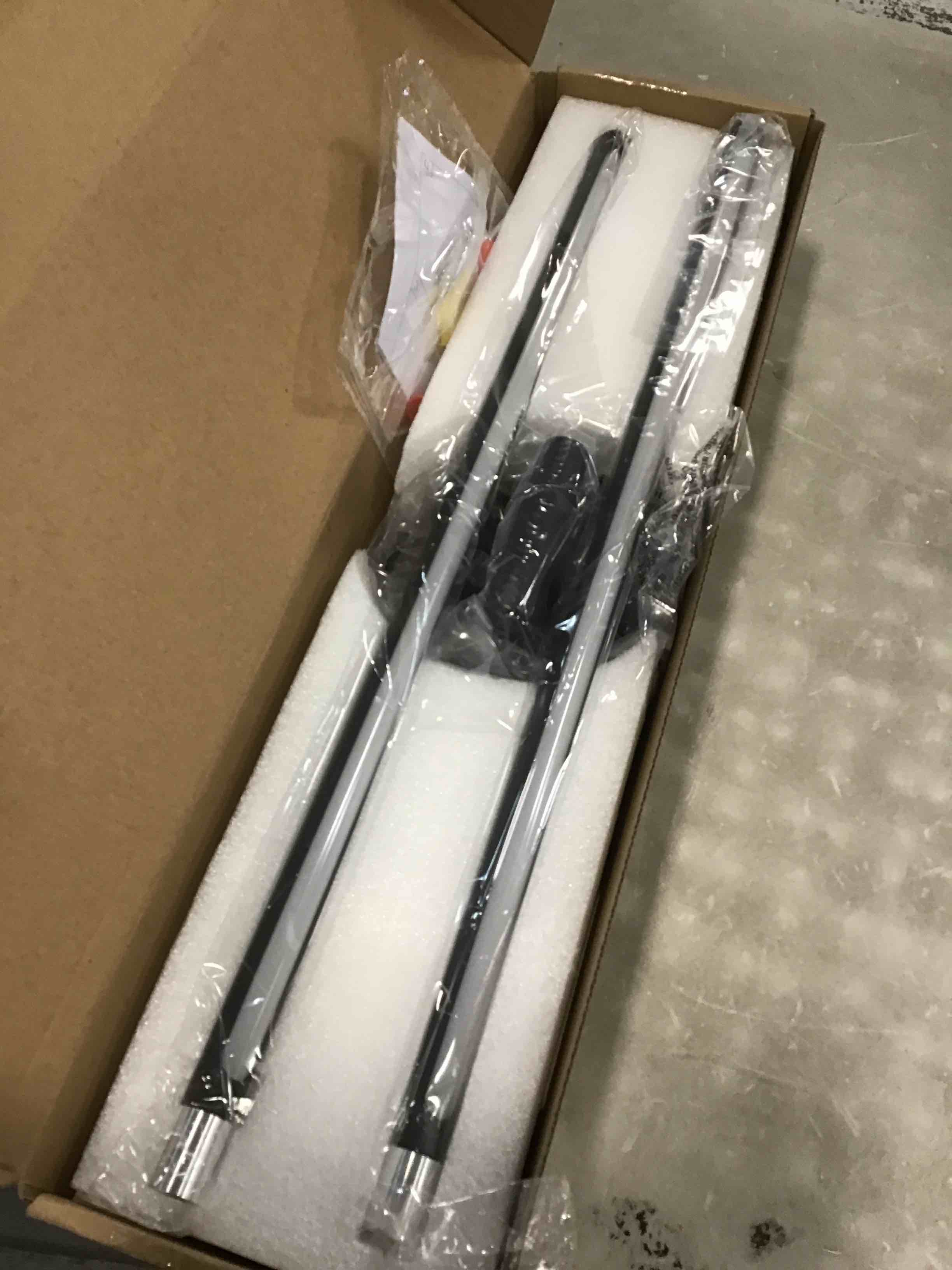 https://s3.amazonaws.com/lotting-images-prod/bidfta/ORG5722715_1708201653975.jpeg