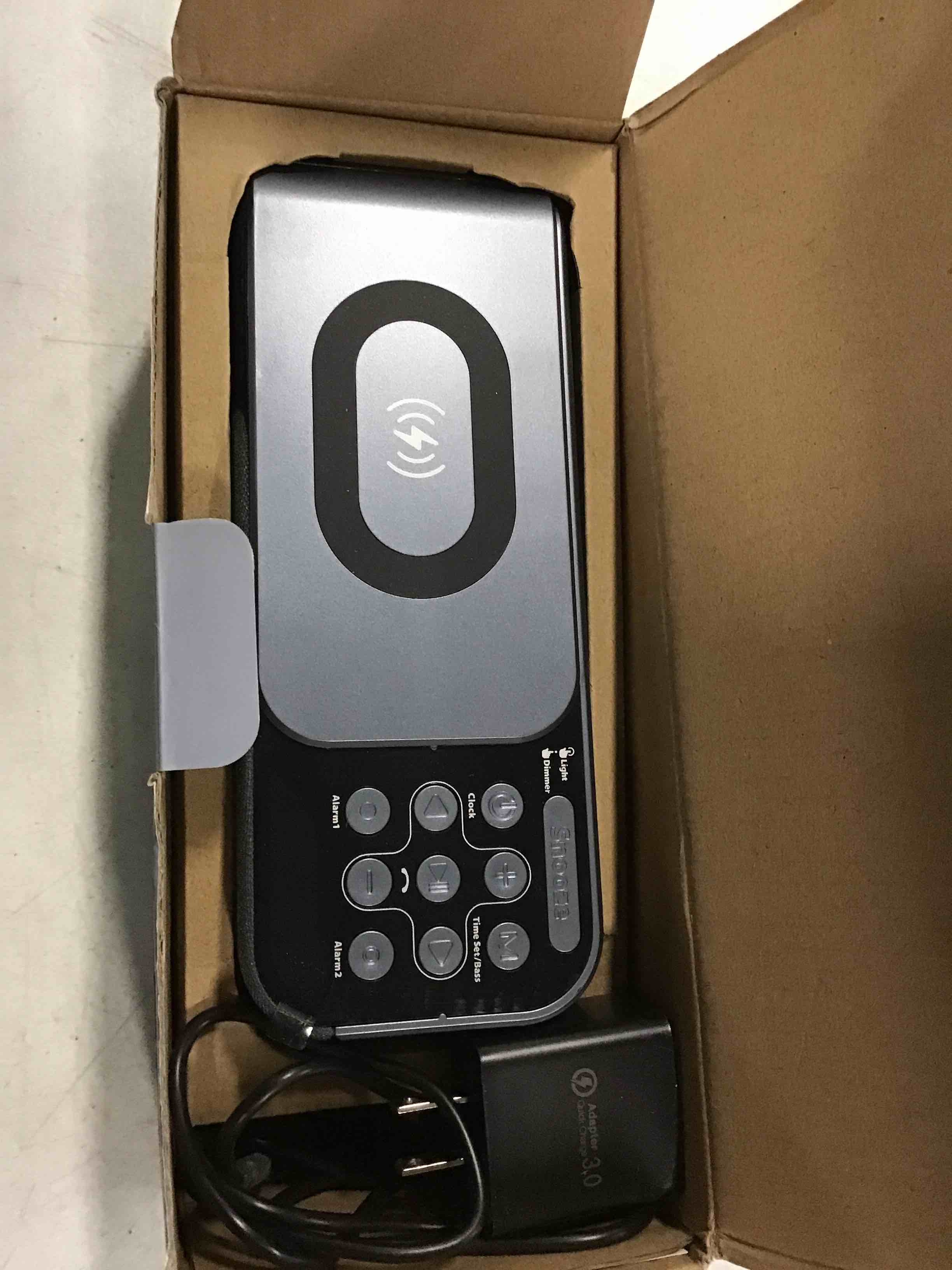 https://s3.amazonaws.com/lotting-images-prod/bidfta/ORG5722950_1708175879092.jpeg