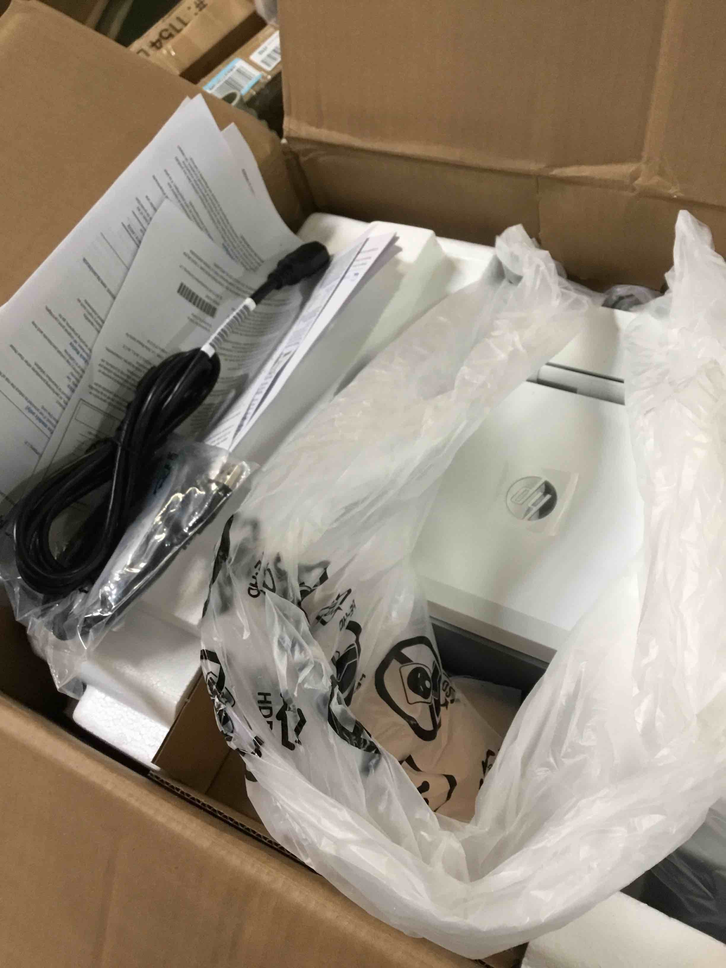 https://s3.amazonaws.com/lotting-images-prod/bidfta/ORG5724544_1707841938953.jpeg