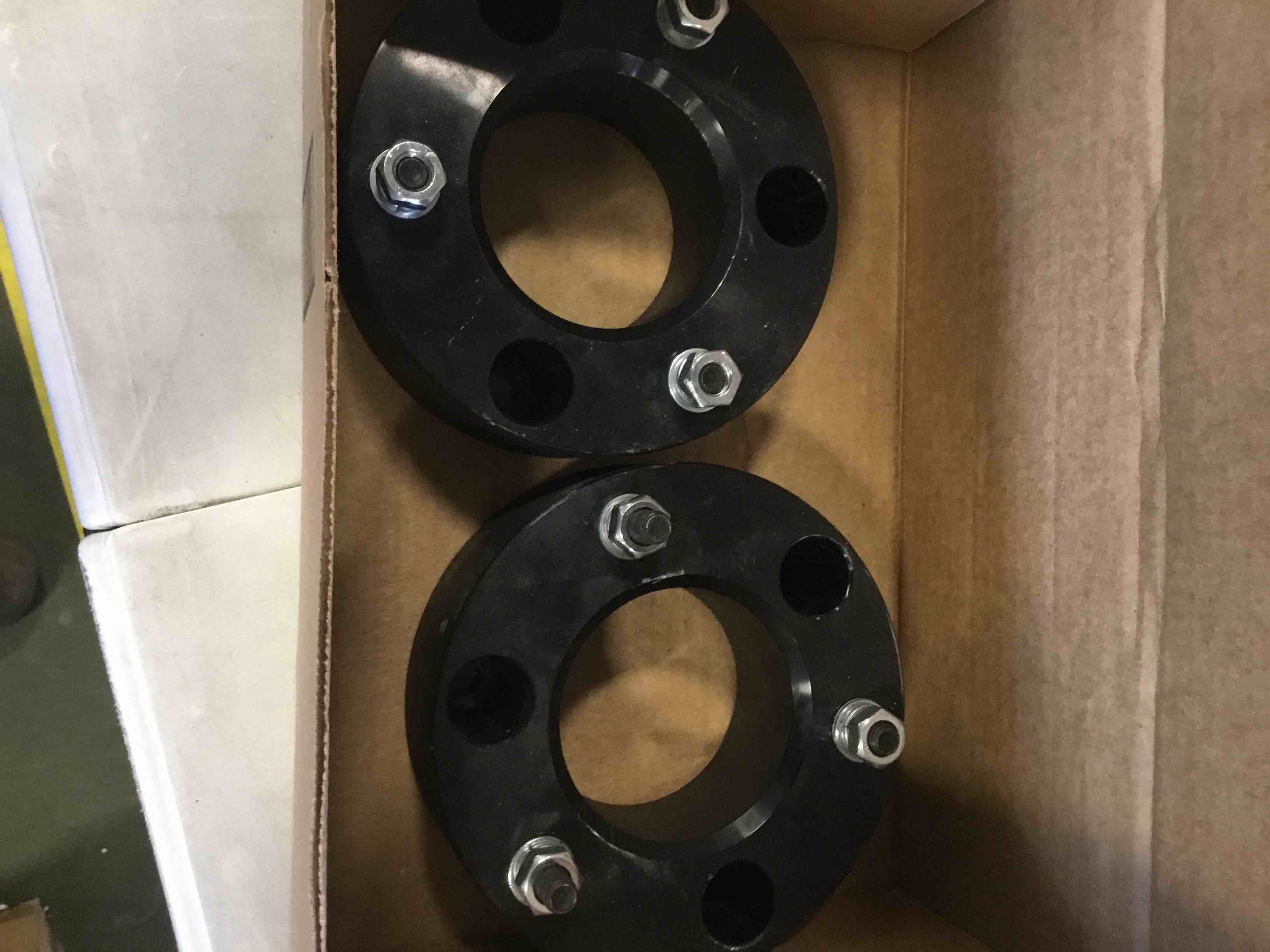https://s3.amazonaws.com/lotting-images-prod/bidfta/ORG5726064_1707852385761.jpeg