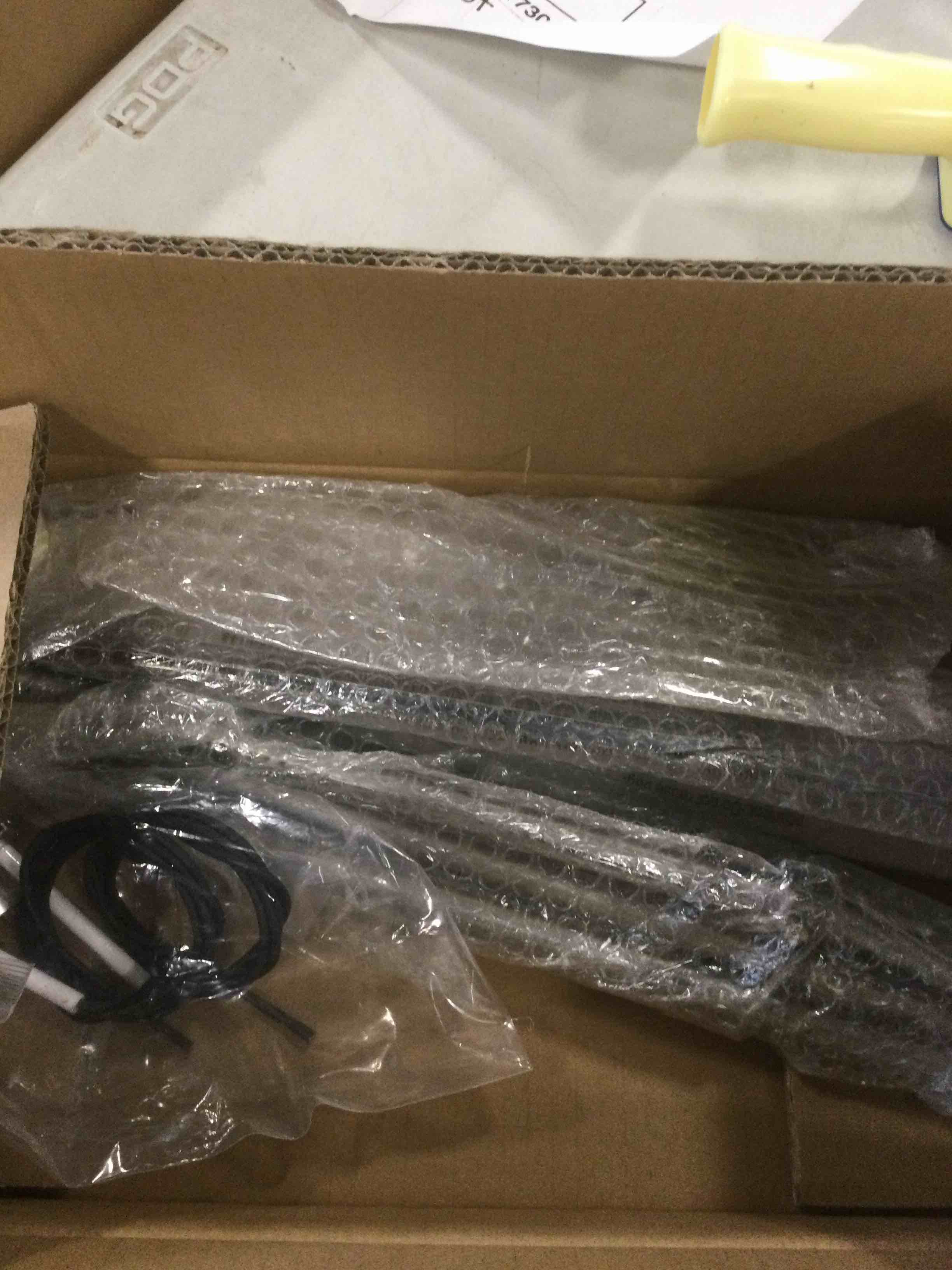 https://s3.amazonaws.com/lotting-images-prod/bidfta/ORG5726424_1708113455272.jpeg