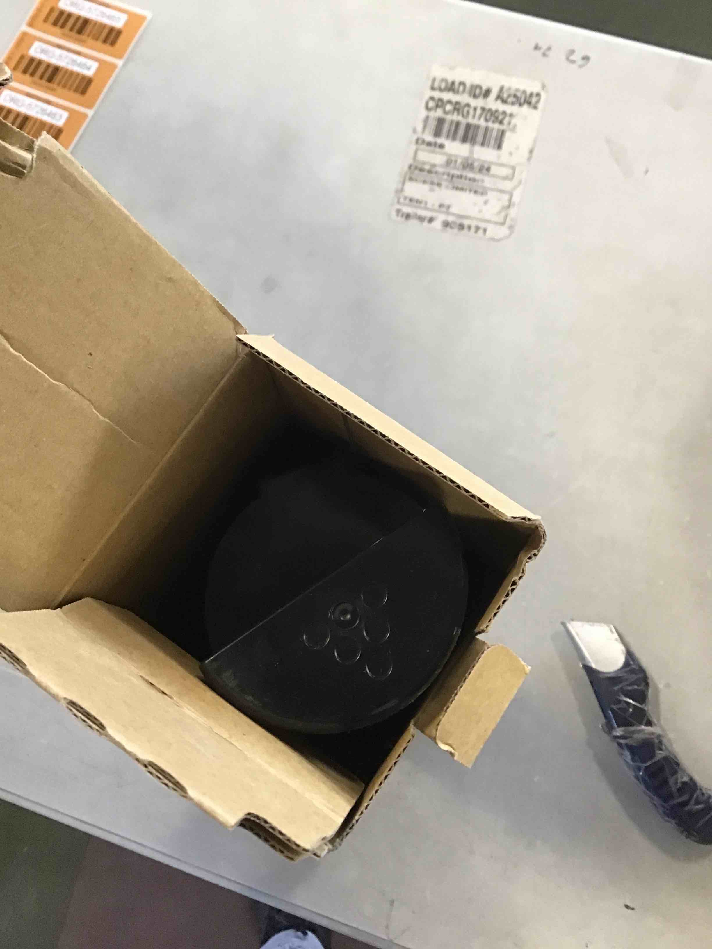 https://s3.amazonaws.com/lotting-images-prod/bidfta/ORG5726458_1708350671213.jpeg