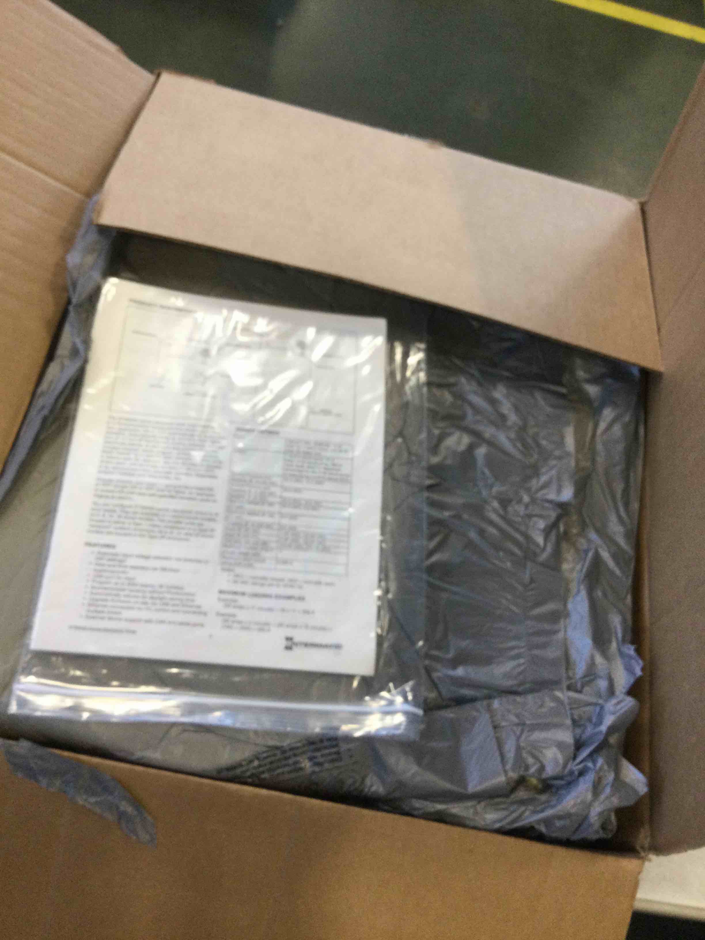 https://s3.amazonaws.com/lotting-images-prod/bidfta/ORG5726490_1708354572362.jpeg