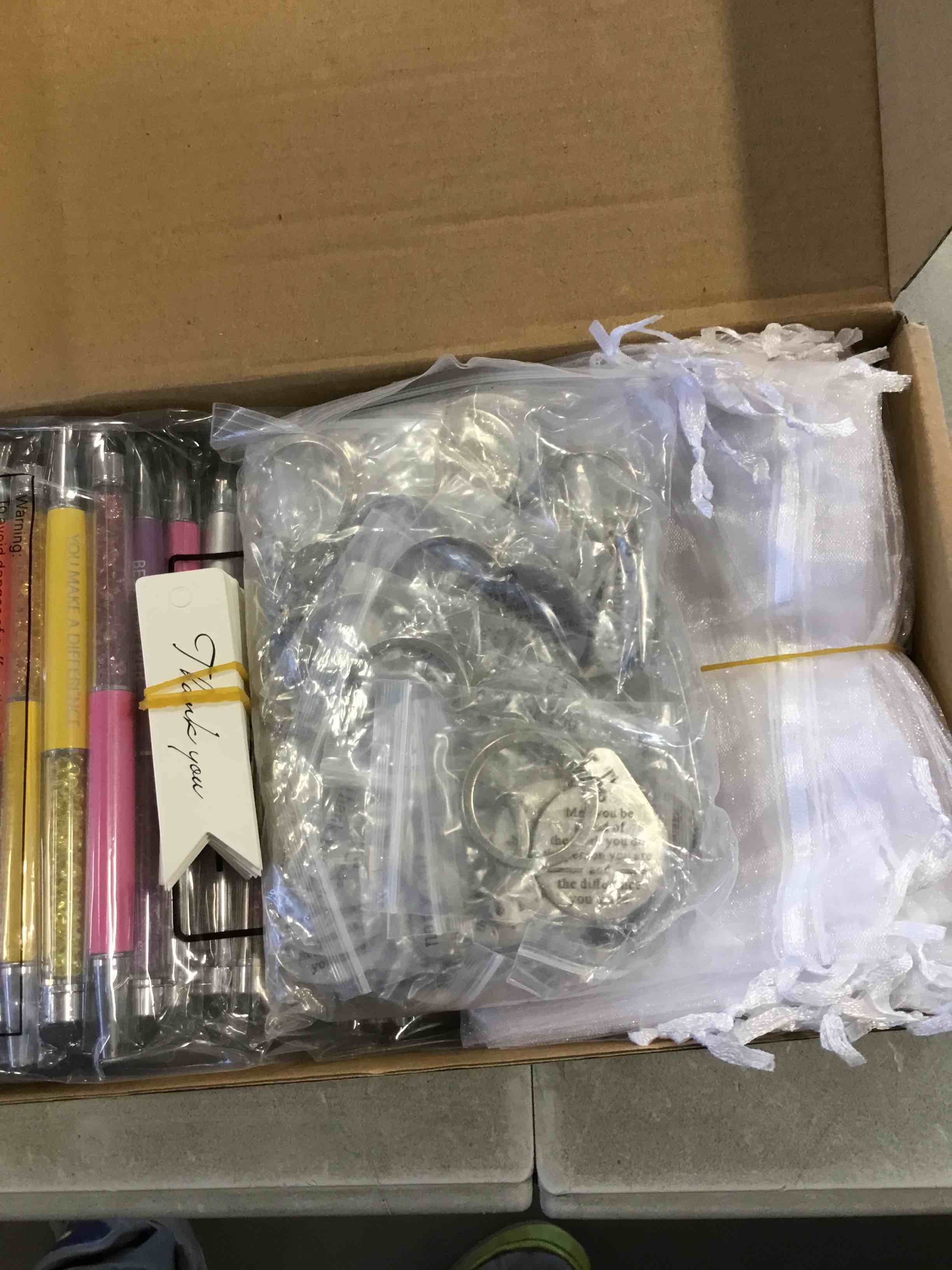 https://s3.amazonaws.com/lotting-images-prod/bidfta/ORG5726620_1708436657803.jpeg
