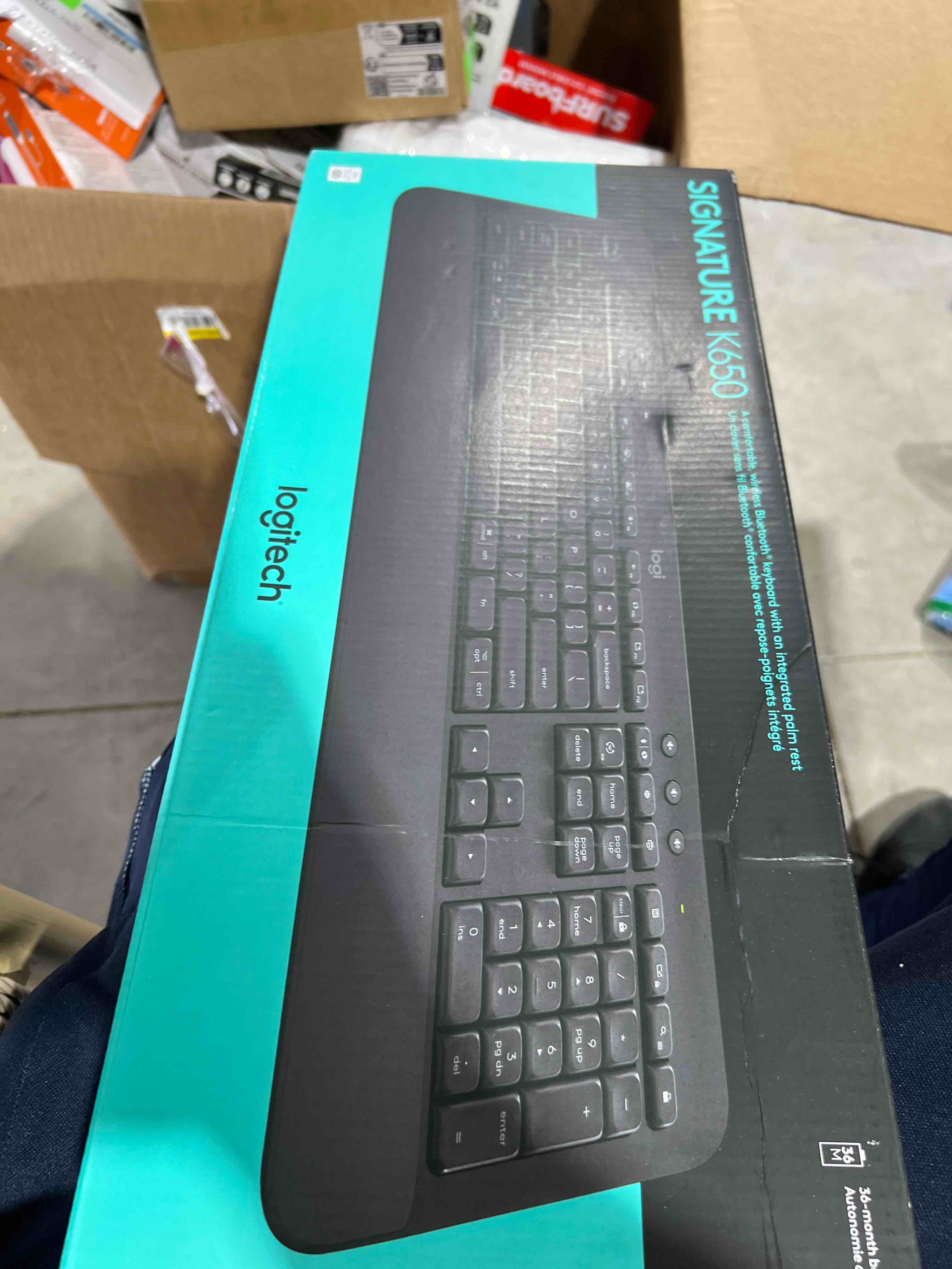 https://s3.amazonaws.com/lotting-images-prod/bidfta/ORG5729583_1714172841900.jpeg