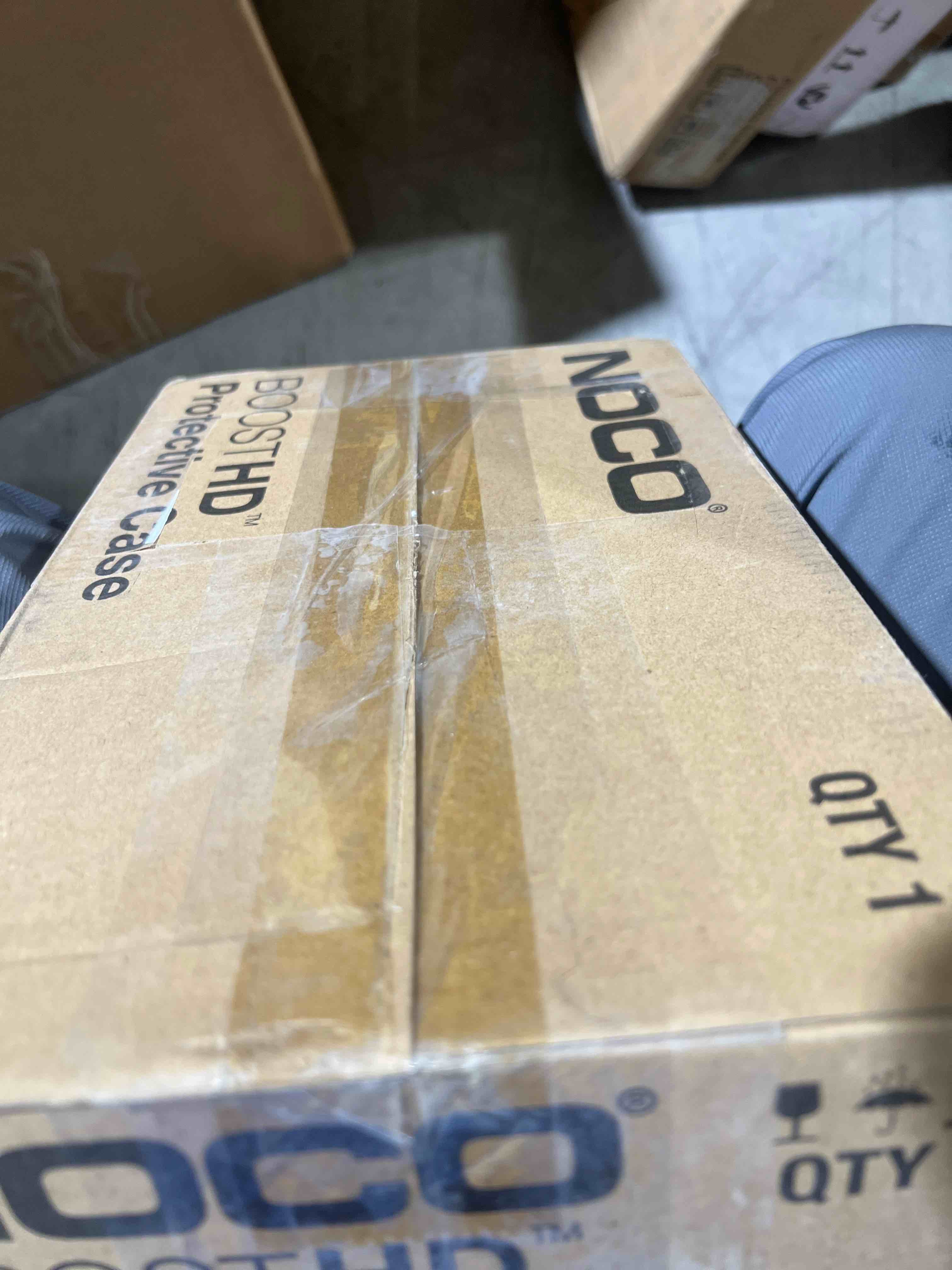 https://s3.amazonaws.com/lotting-images-prod/bidfta/ORG5729961_1715887265464.jpeg