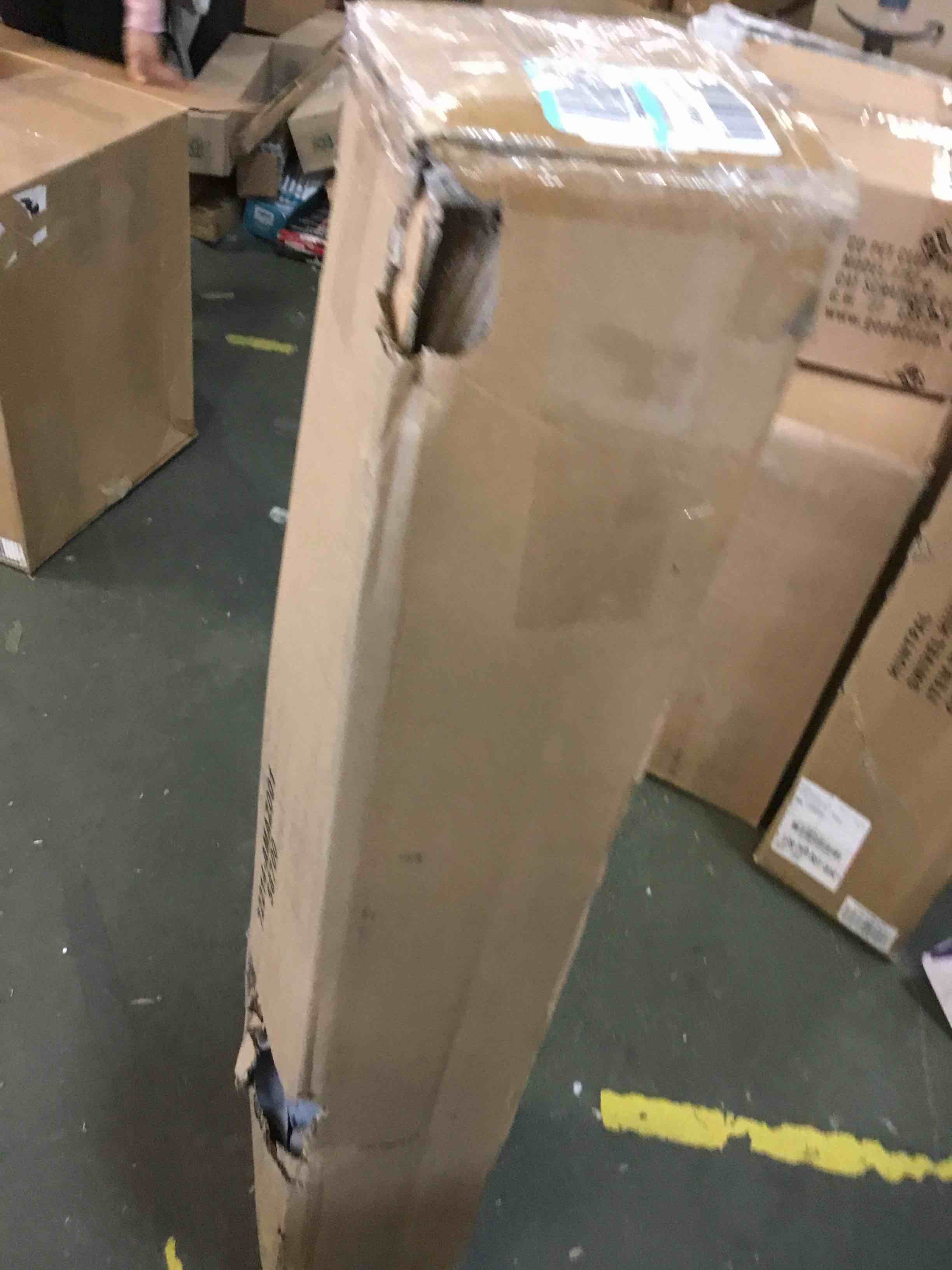 https://s3.amazonaws.com/lotting-images-prod/bidfta/ORG5730572_1707321390522.jpeg