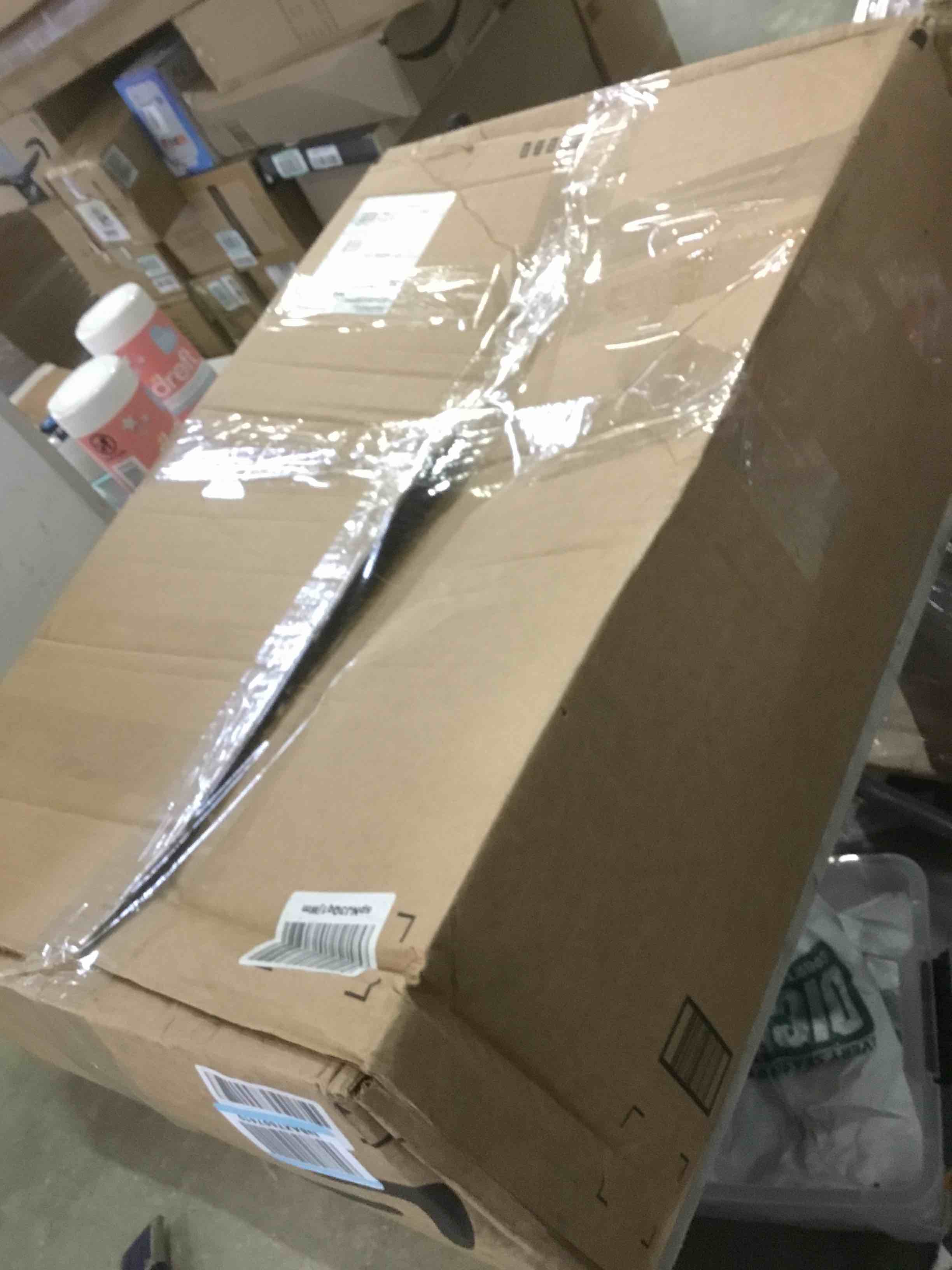 https://s3.amazonaws.com/lotting-images-prod/bidfta/ORG5731322_1707769461611.jpeg