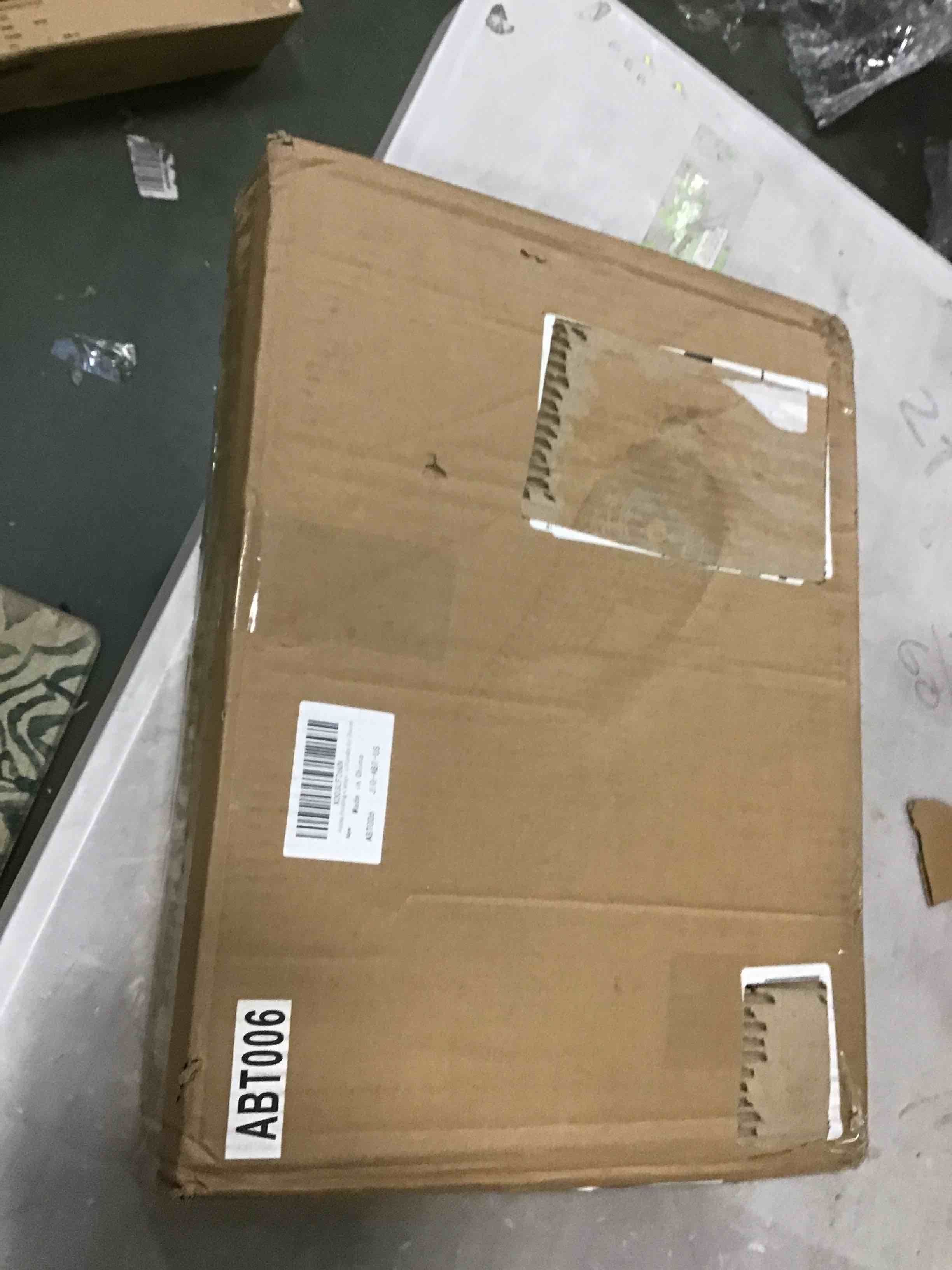 https://s3.amazonaws.com/lotting-images-prod/bidfta/ORG5731834_1708002007504.jpeg