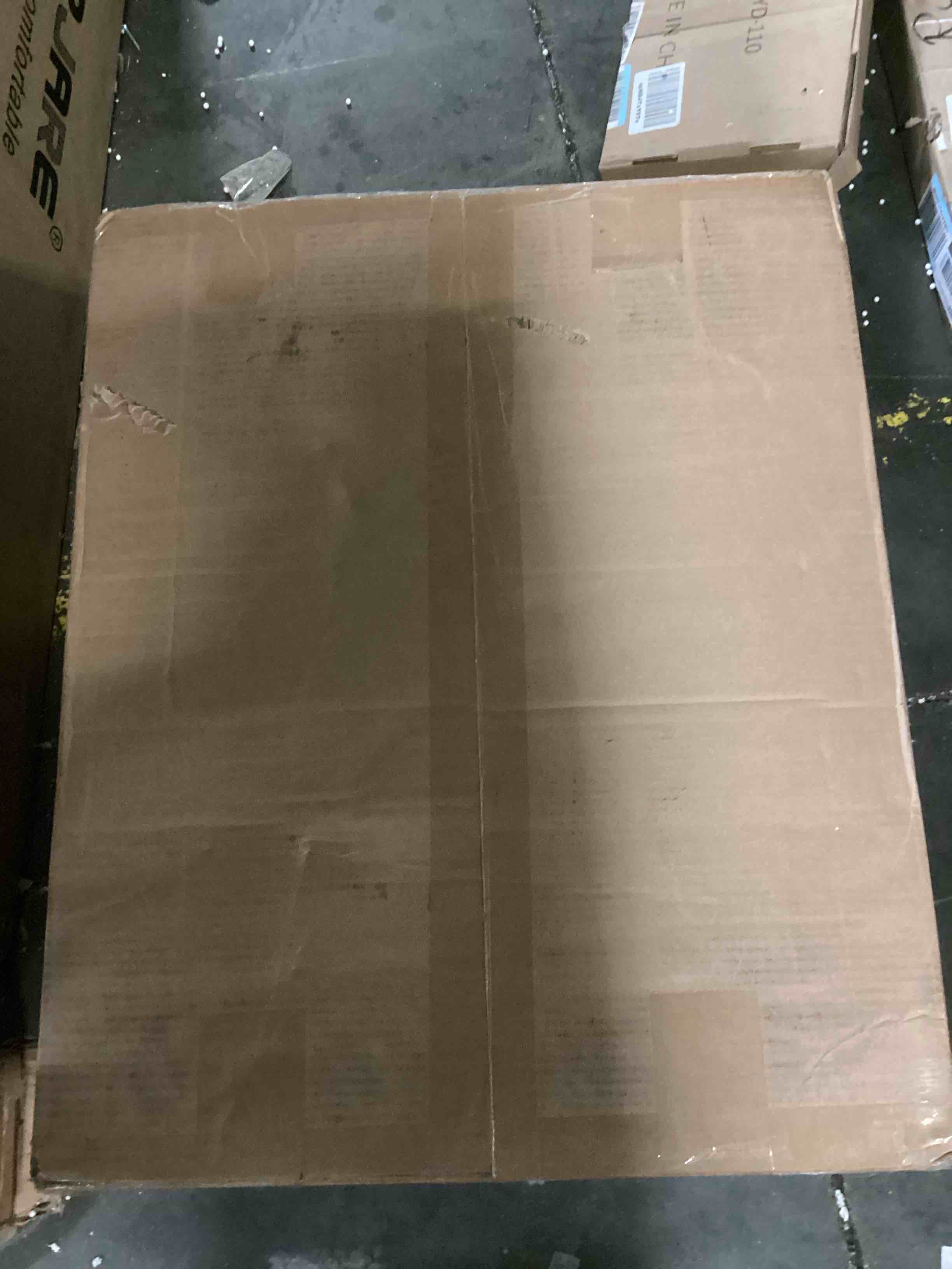 https://s3.amazonaws.com/lotting-images-prod/bidfta/ORG5732656_1716490778666.jpeg
