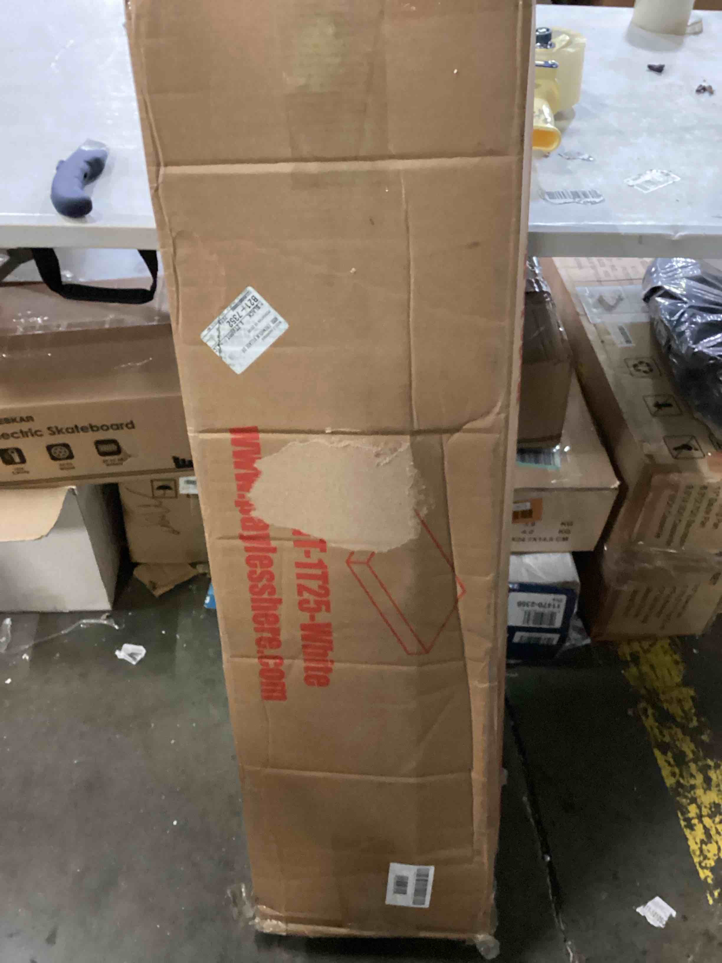 https://s3.amazonaws.com/lotting-images-prod/bidfta/ORG5733160_1717182015734.jpeg